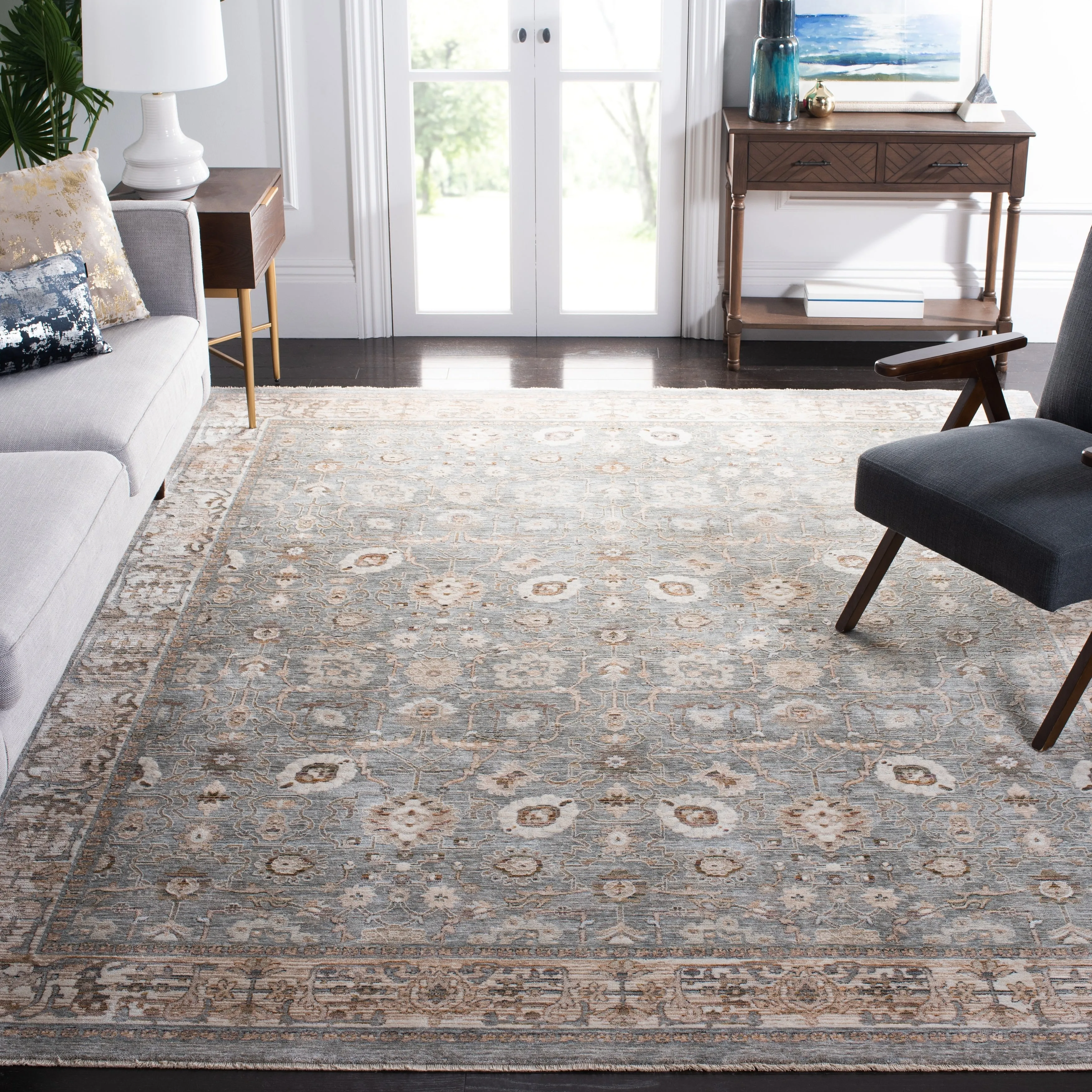 SAFAVIEH Harlow Slip Resistant Alesia Oriental Rug