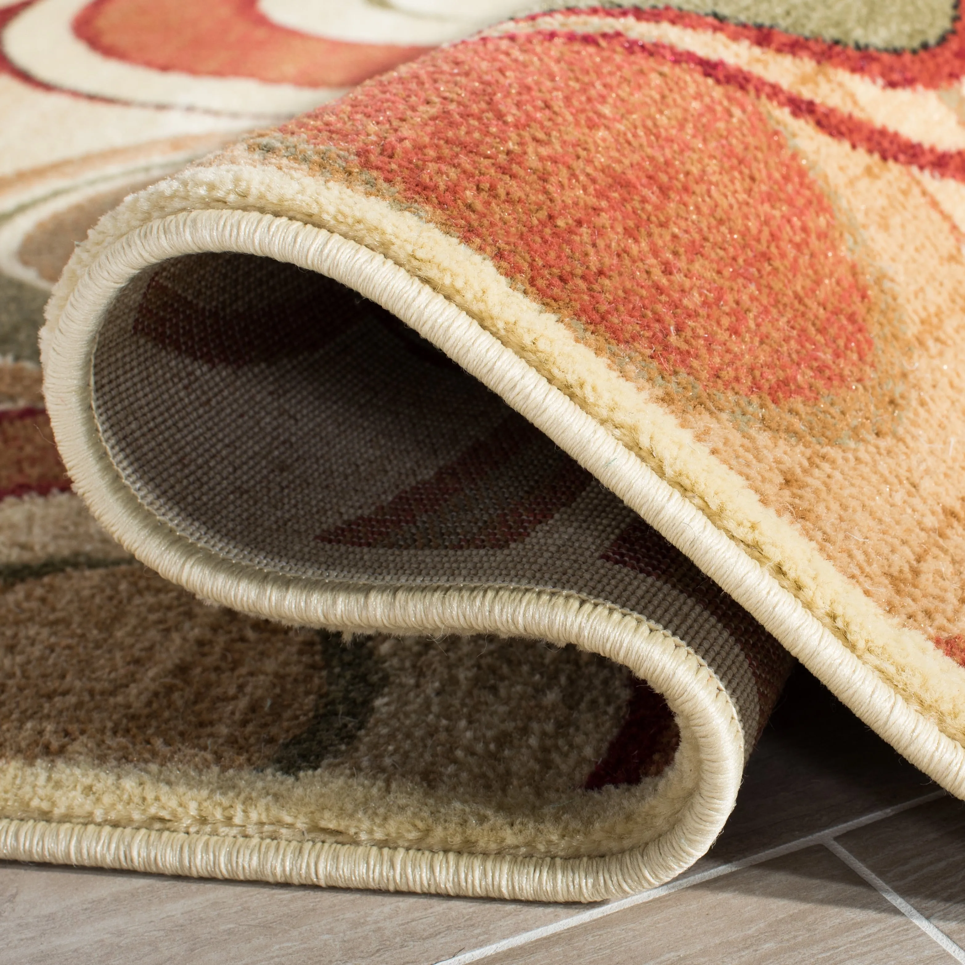 SAFAVIEH Lyndhurst Eartha Traditional Oriental Rug