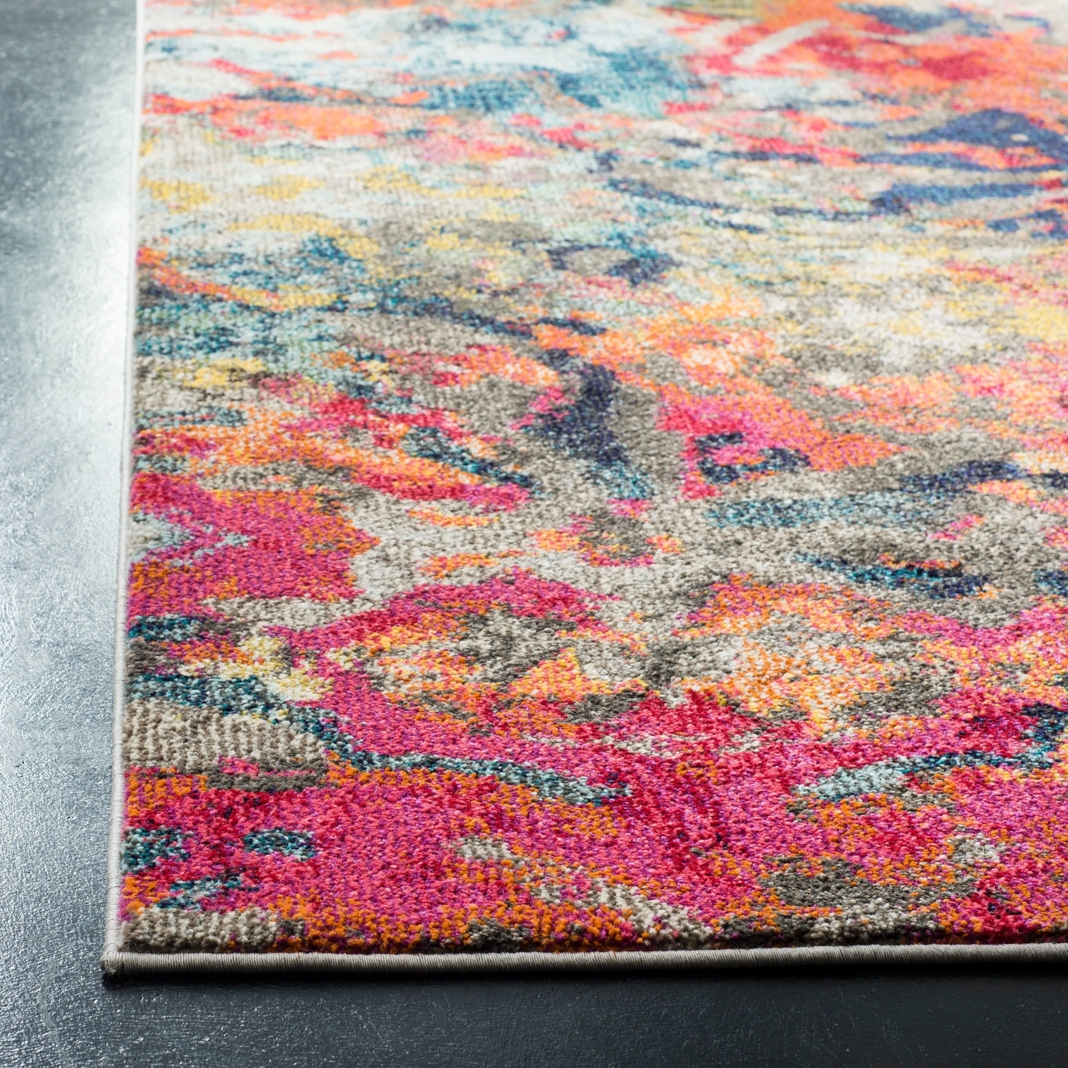 SAFAVIEH Monaco Madhu Boho Rug