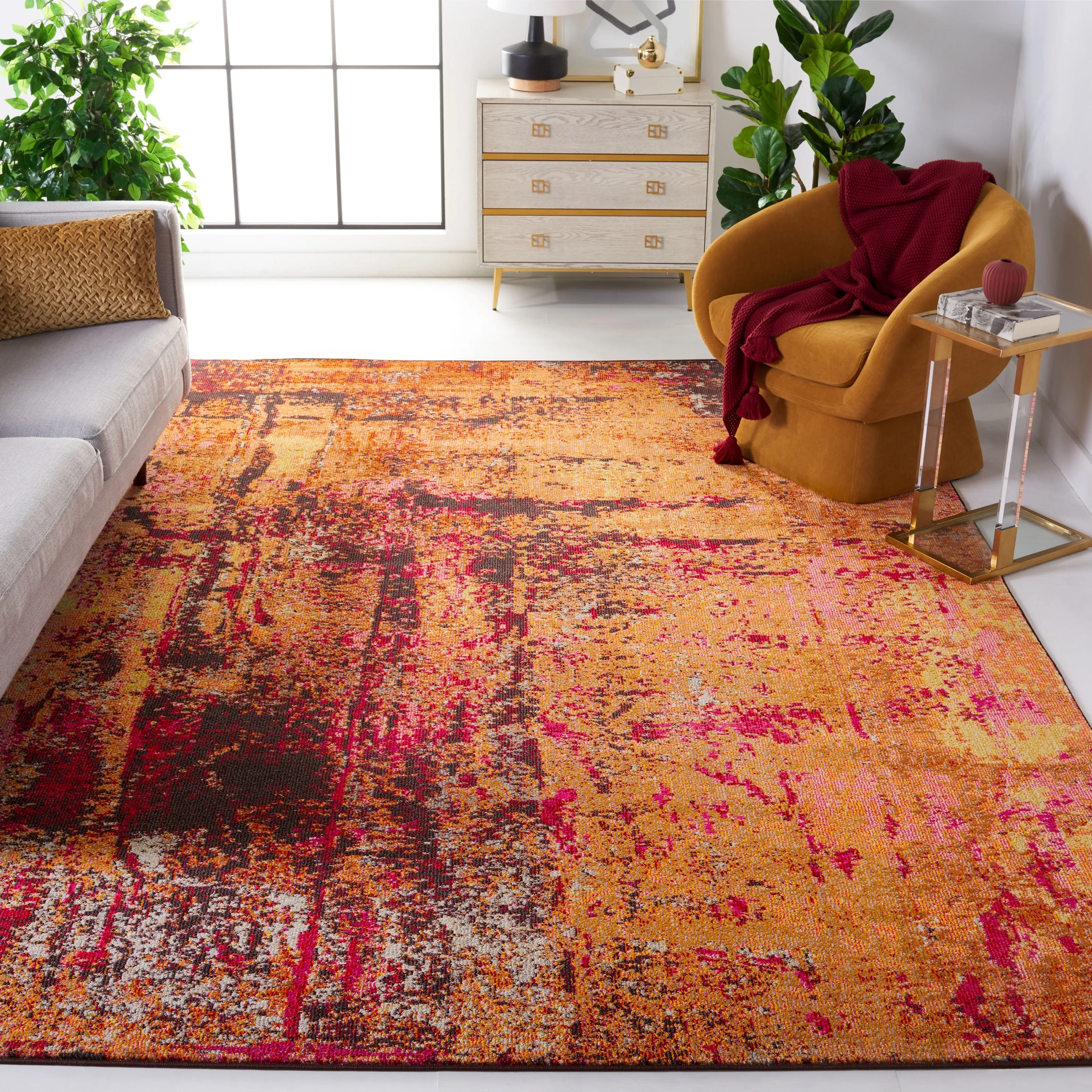 SAFAVIEH Monaco Ursola Distressed Boho Rug