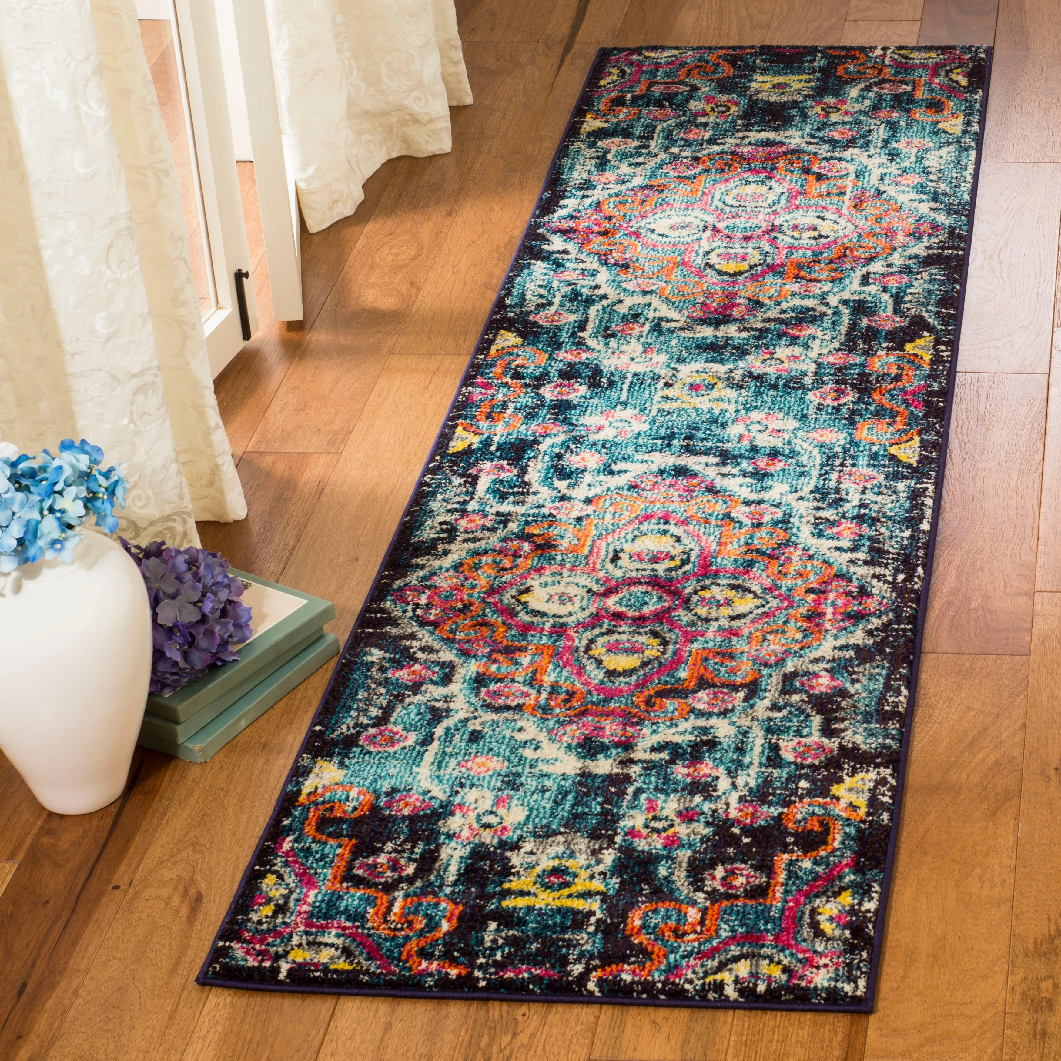 SAFAVIEH. Monaco Wava Boho Rug