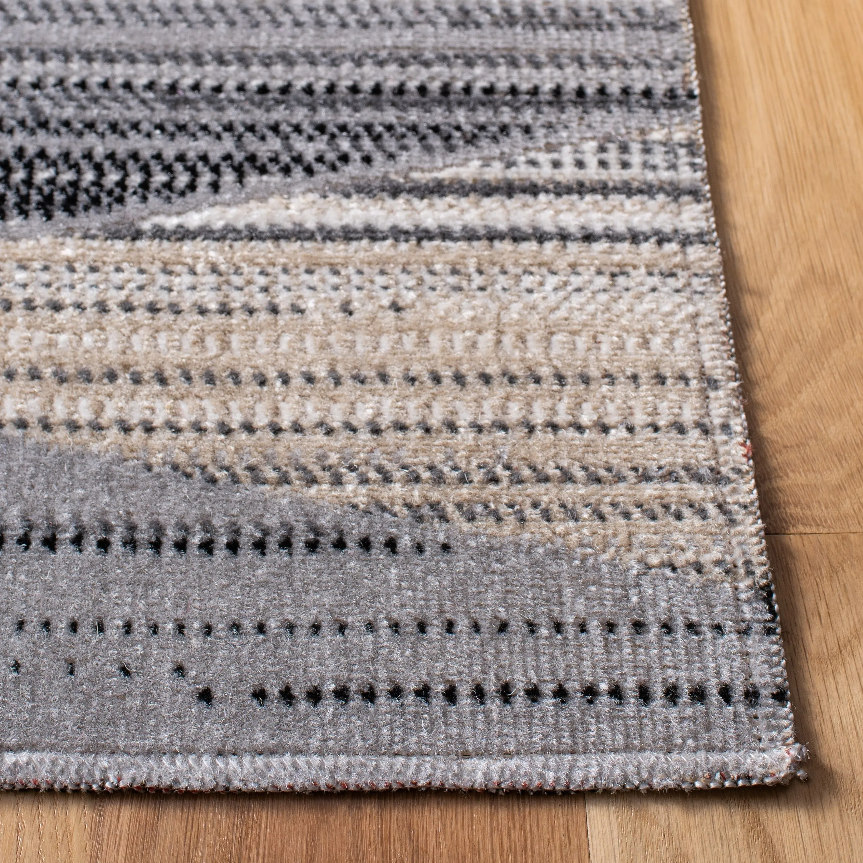 SAFAVIEH Montage Sunija Indoor/ Outdoor Waterproof Patio Backyard Rug