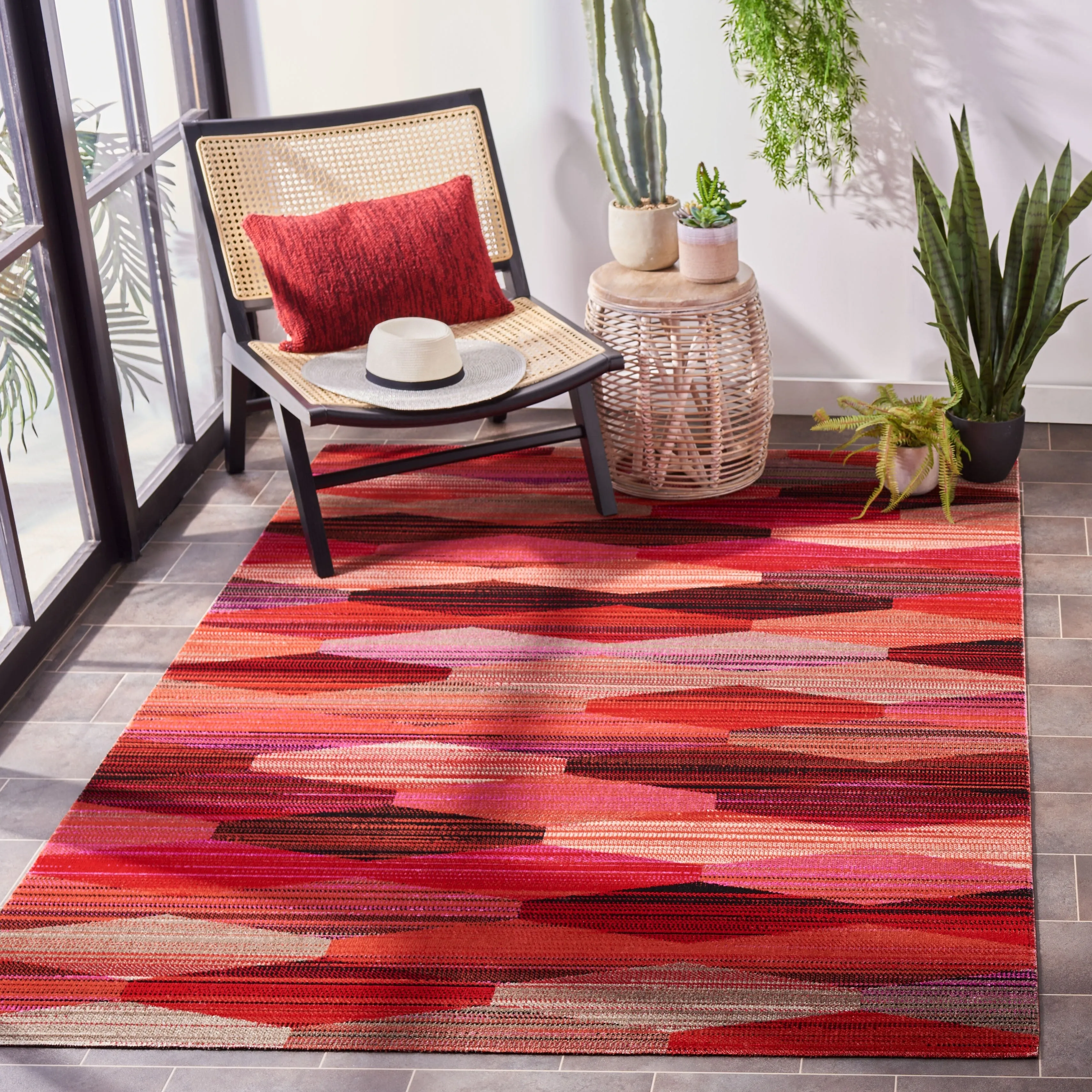 SAFAVIEH Montage Sunija Indoor/ Outdoor Waterproof Patio Backyard Rug