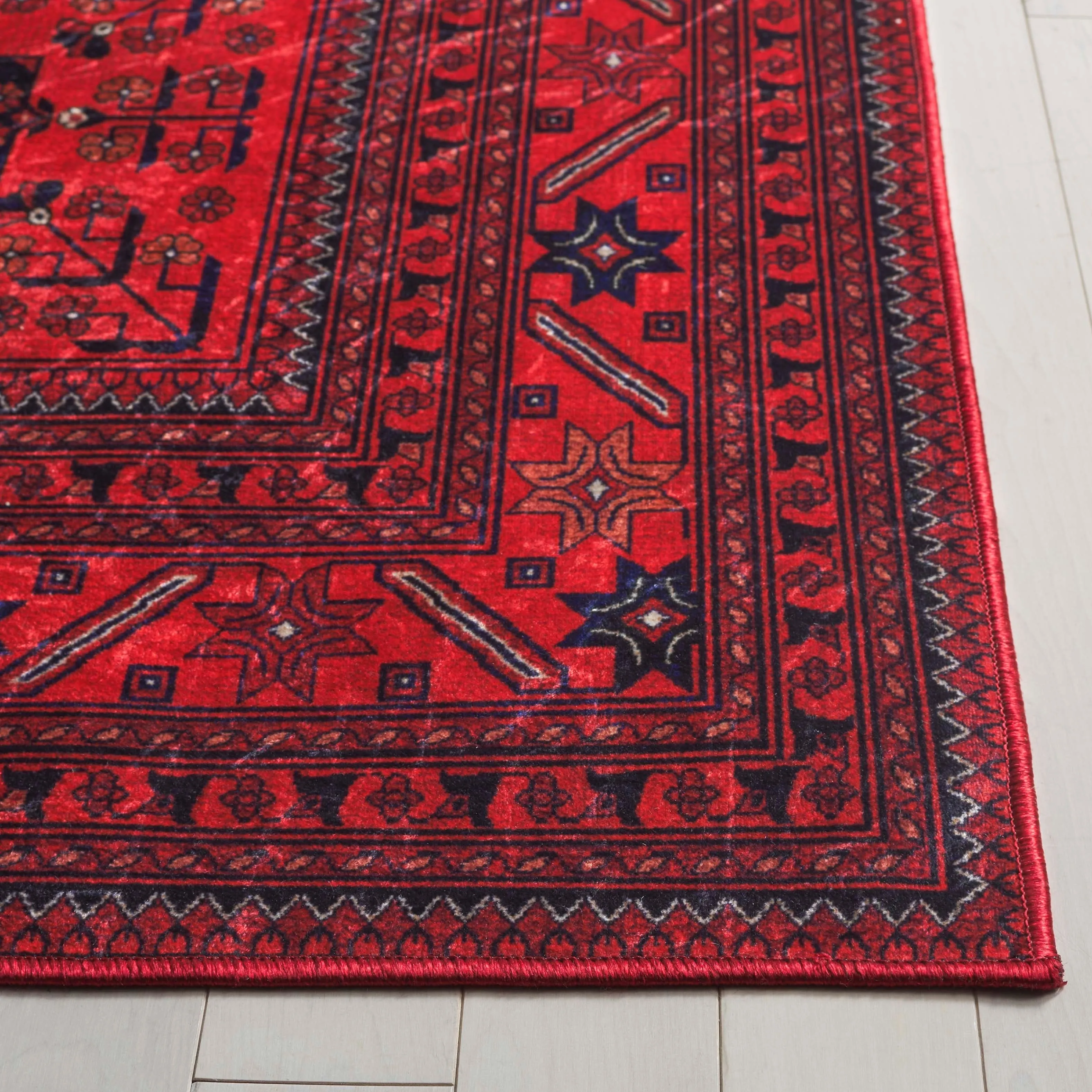 SAFAVIEH Orlando Lilia Traditional Rug