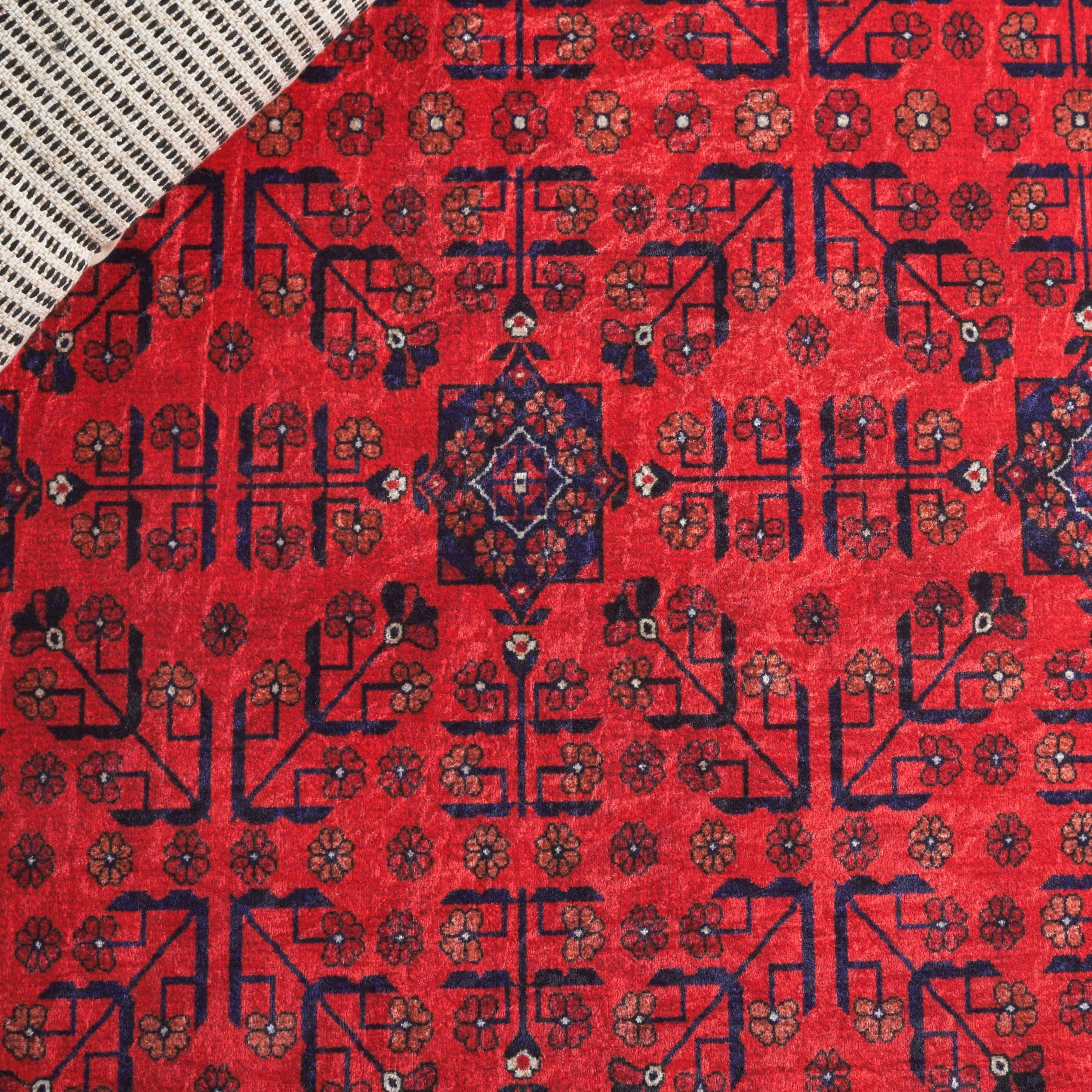 SAFAVIEH Orlando Lilia Traditional Rug