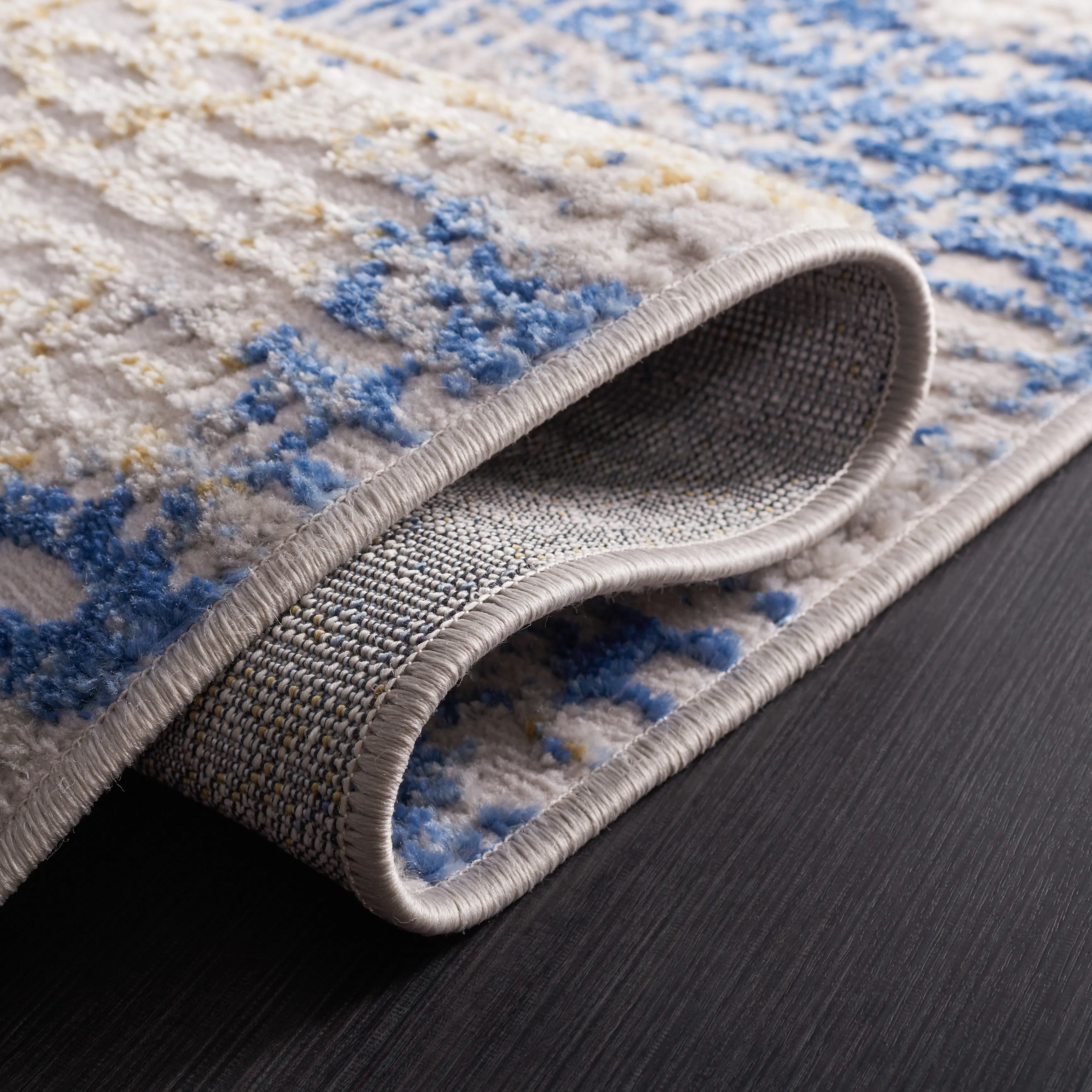 SAFAVIEH Palma Caro Modern Abstract Rug