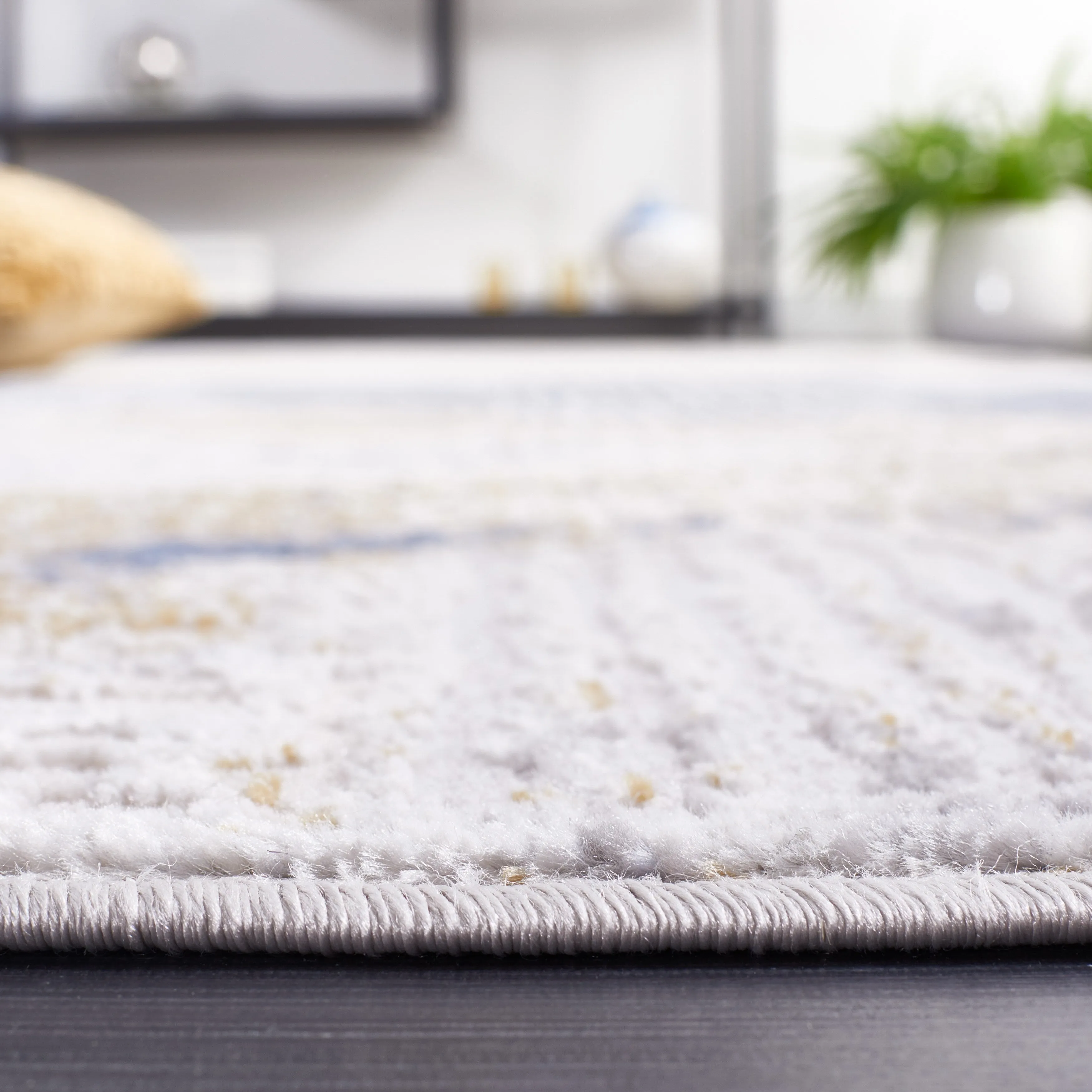 SAFAVIEH Palma Caro Modern Abstract Rug