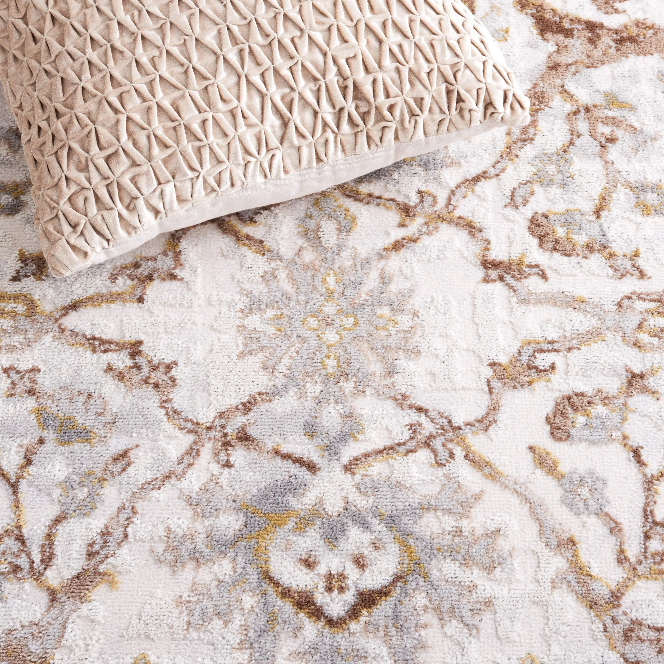 SAFAVIEH Palma Frederica Oriental Rug