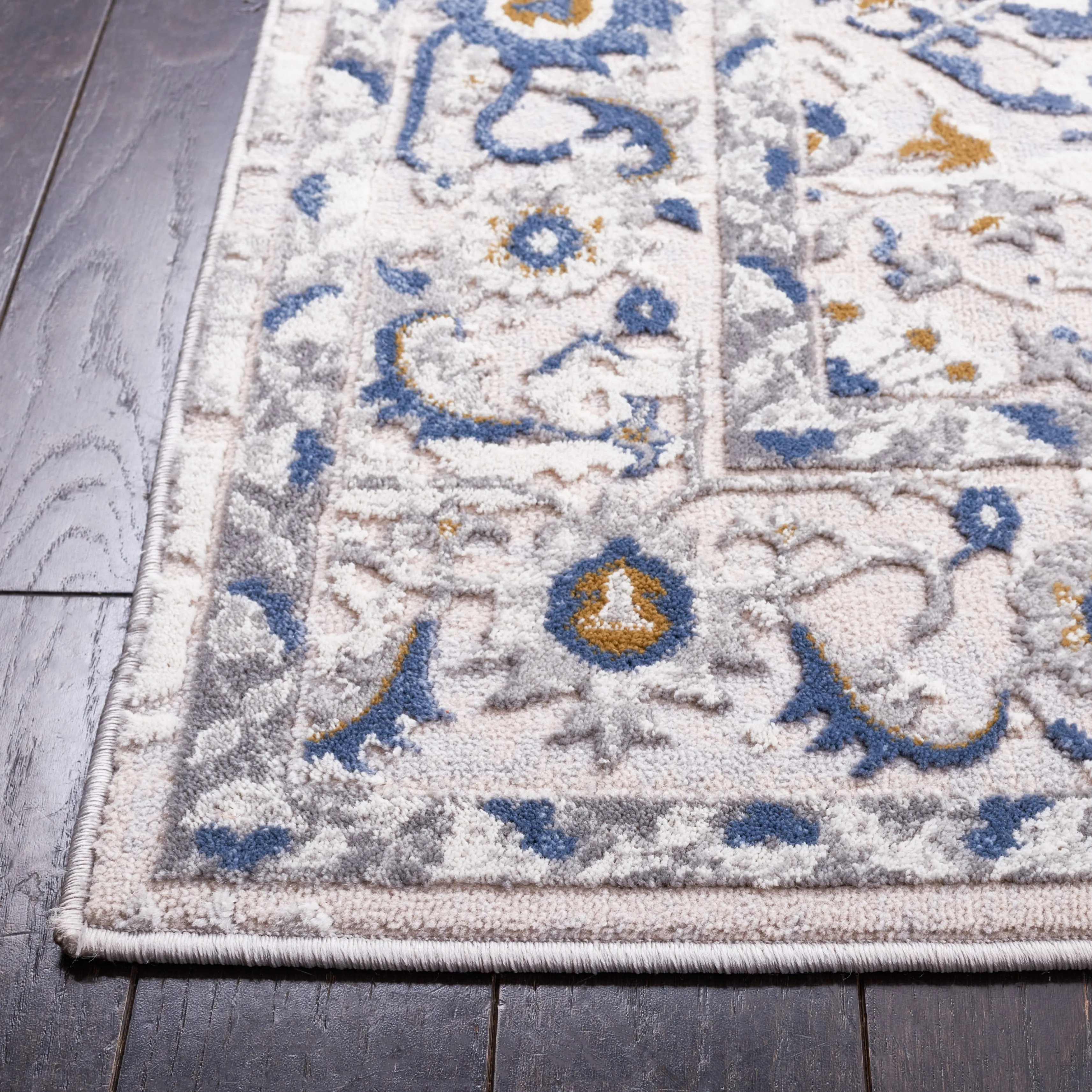 SAFAVIEH Palma Lockie Floral Oriental Rug