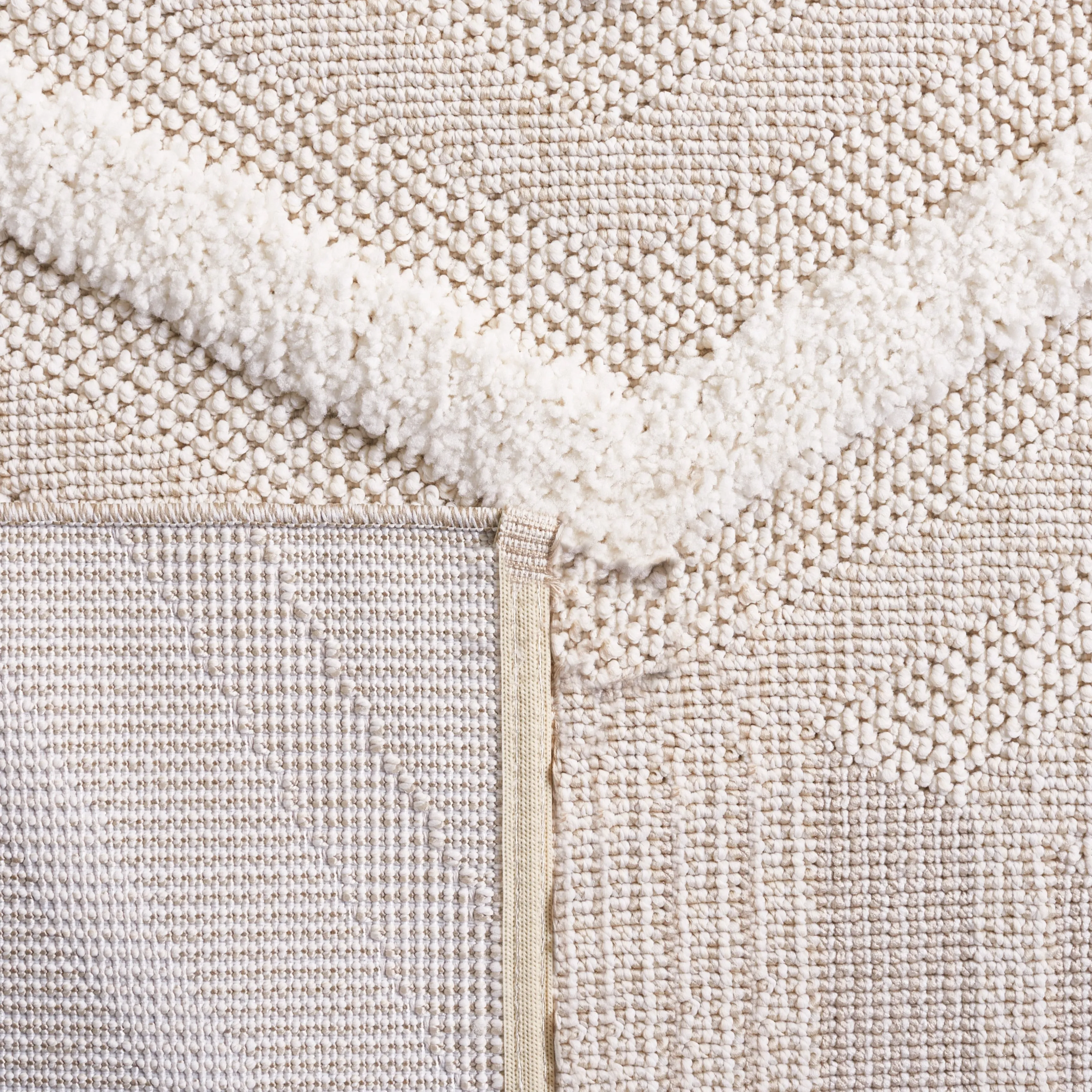 SAFAVIEH Trends Delilah Mid-Century Modern Rug