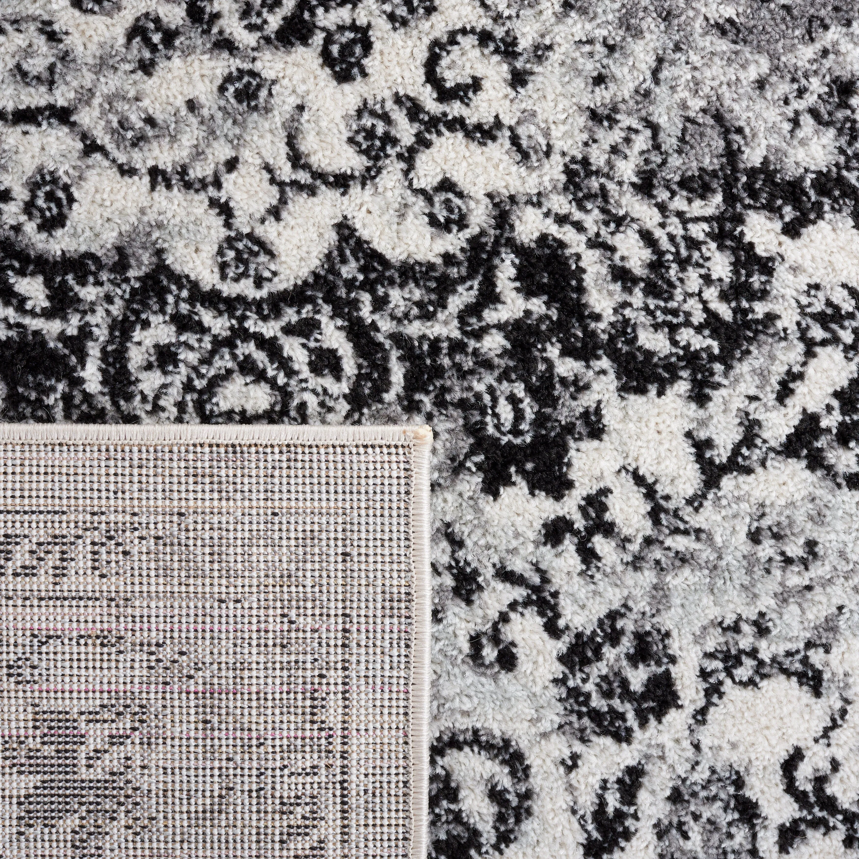 SAFAVIEH Tulum Hatsumi Bohemian & Eclectic Rug
