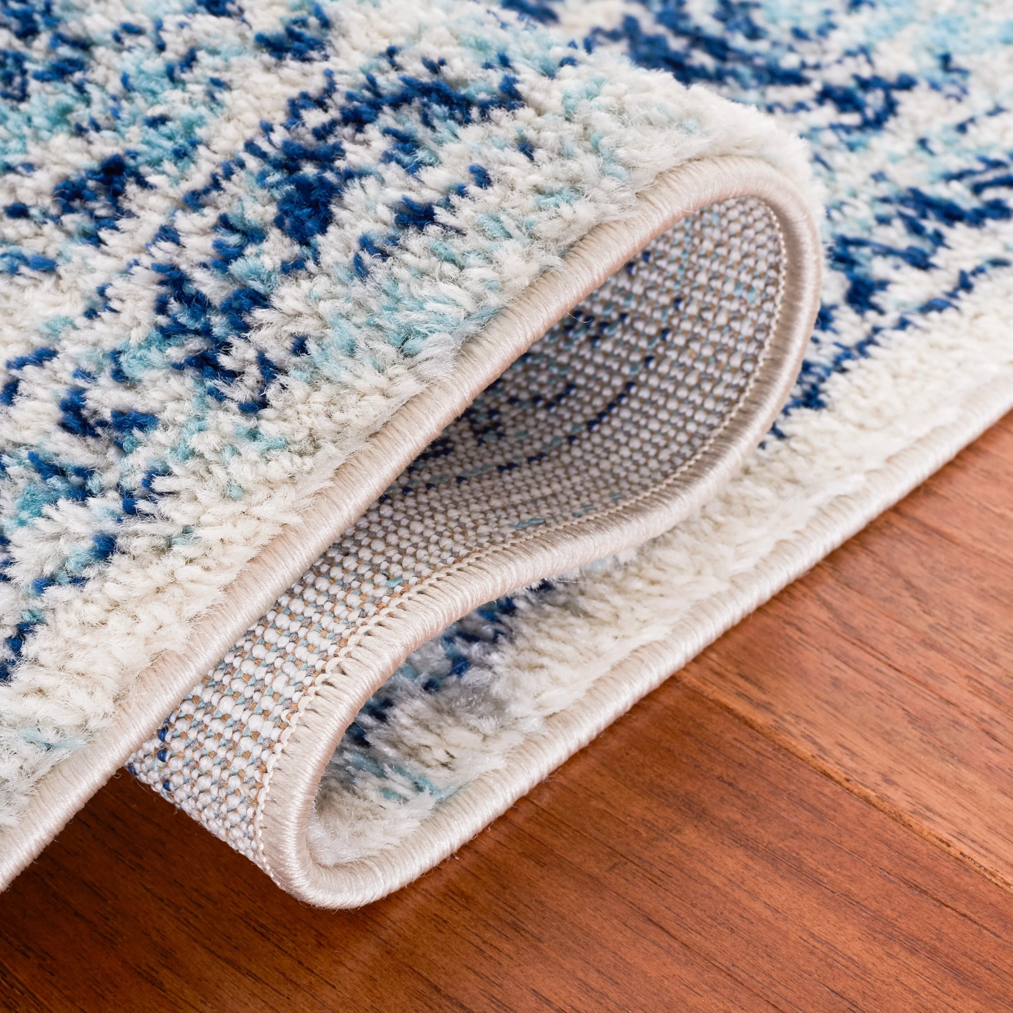 SAFAVIEH Tulum Hatsumi Bohemian & Eclectic Rug