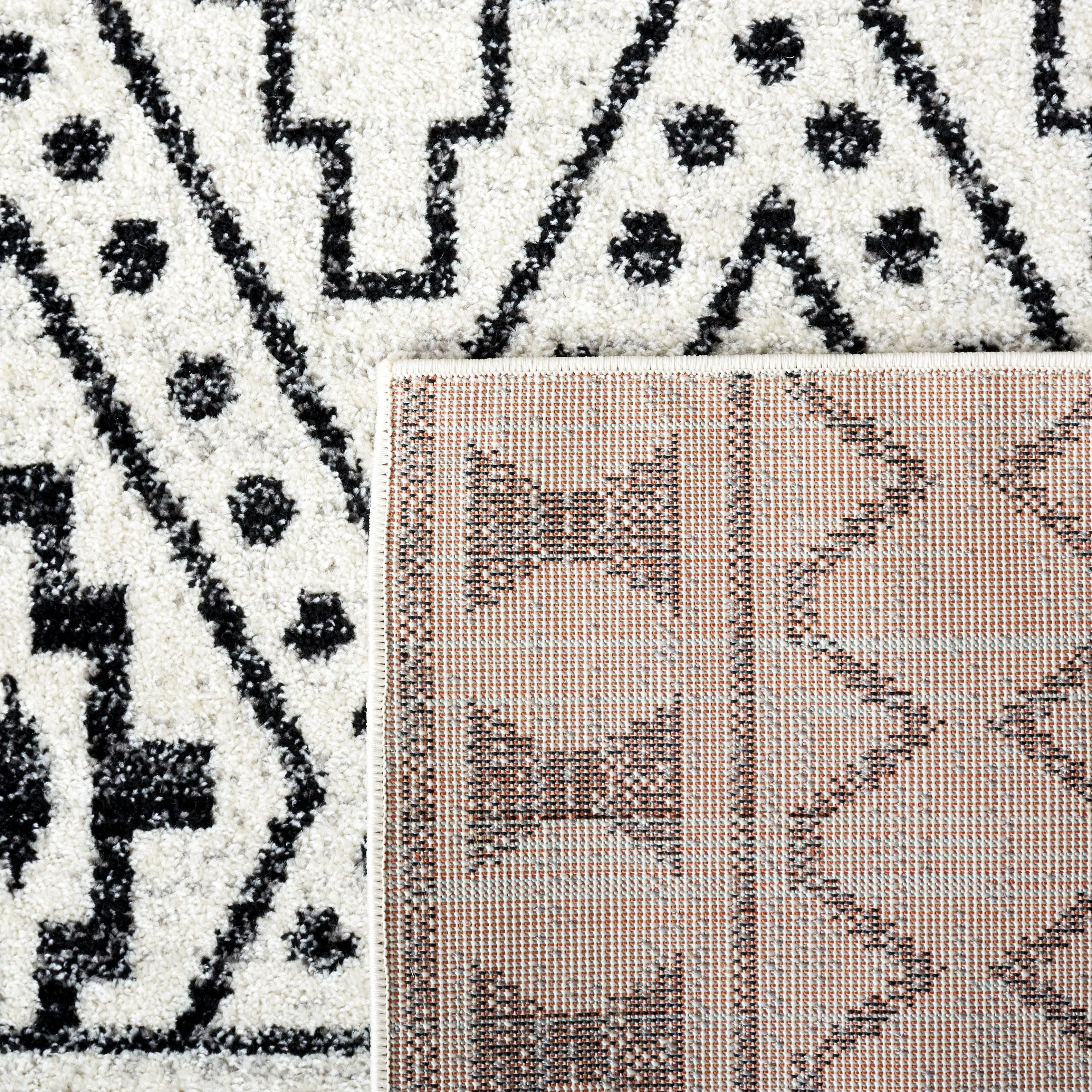 SAFAVIEH Tulum Nan Moroccan Boho Rug