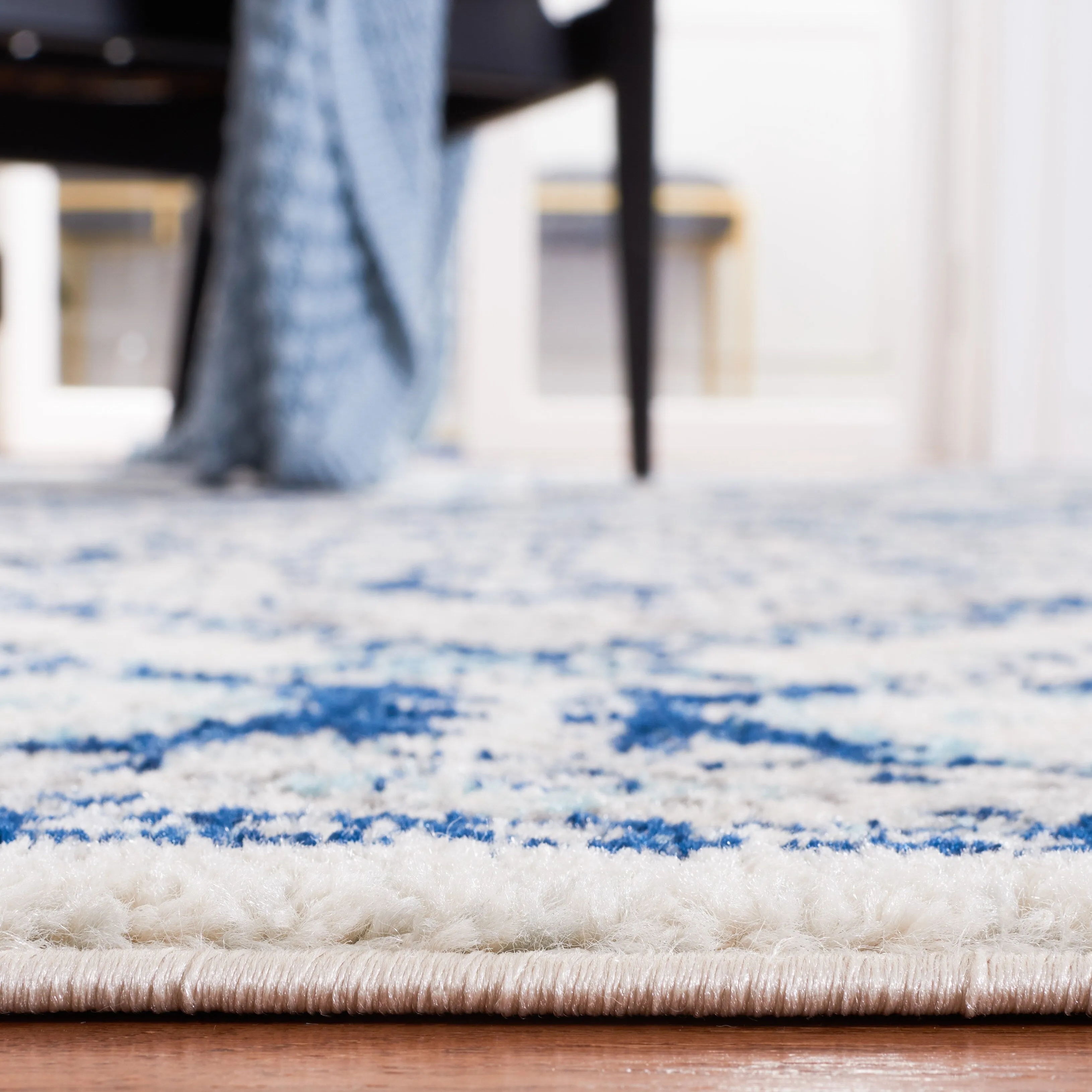 SAFAVIEH Tulum Neelima Bohemian & Eclectic Rug