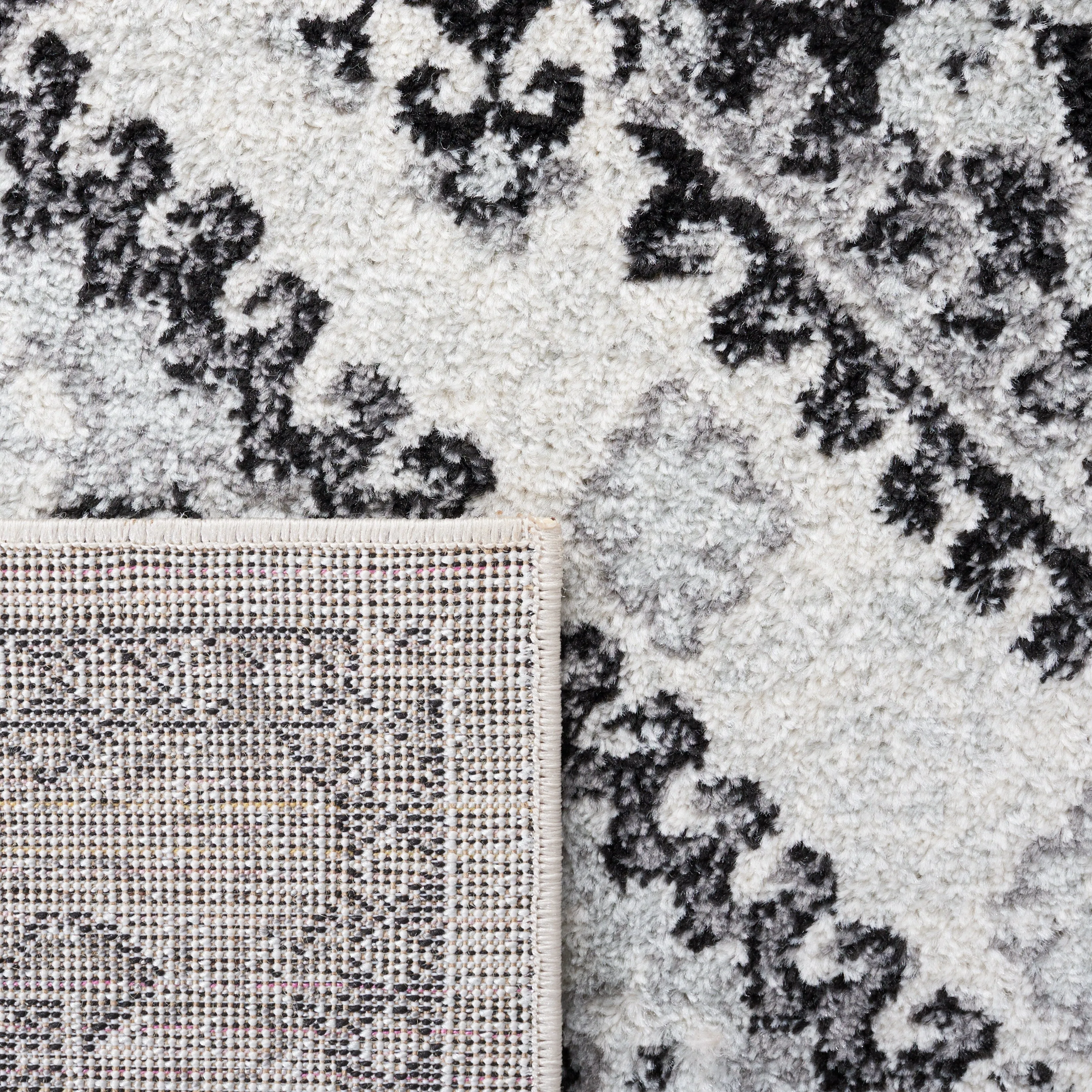 SAFAVIEH Tulum Neelima Bohemian & Eclectic Rug