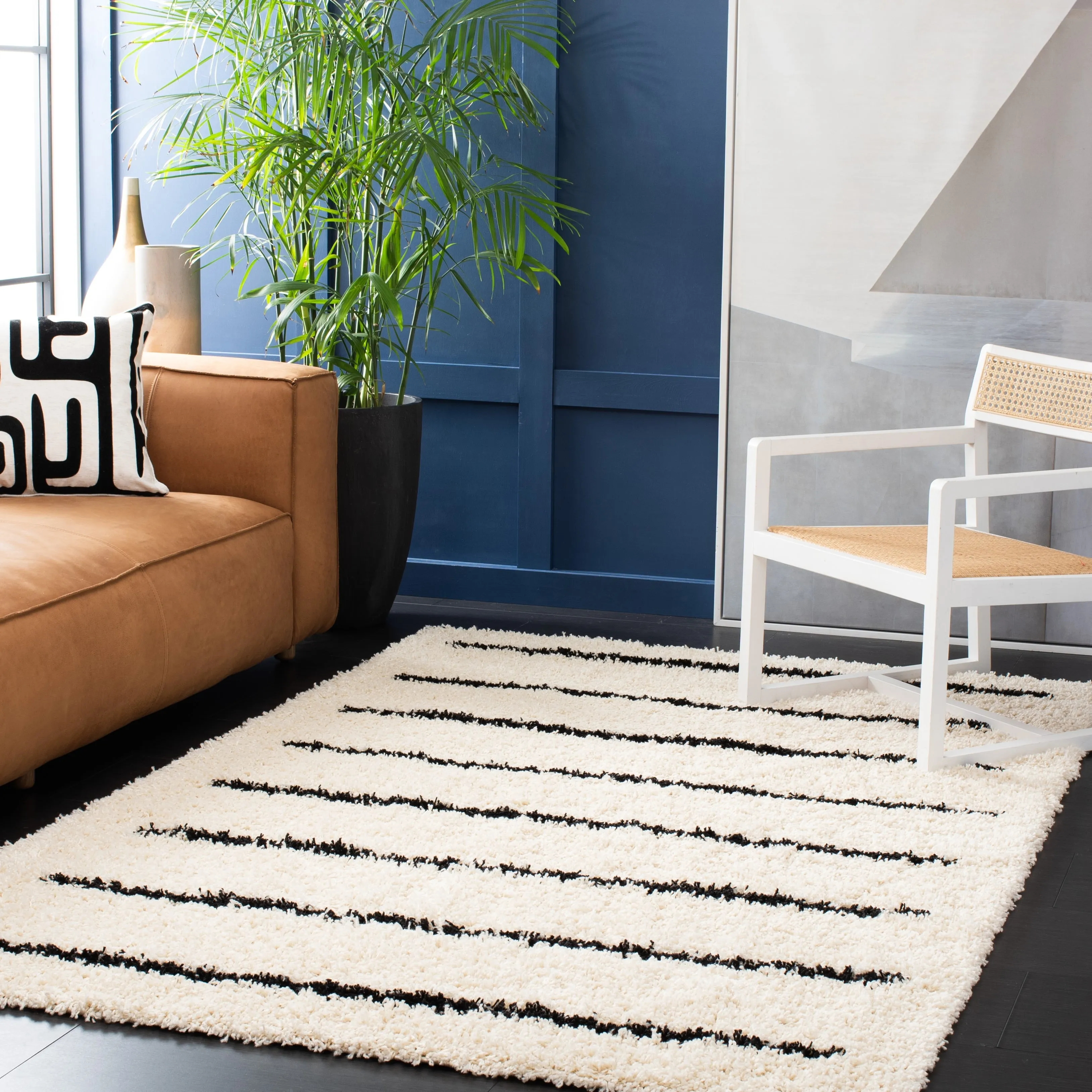 SAFAVIEH Venus Shag Zoea 1.75-inch Thick Rug