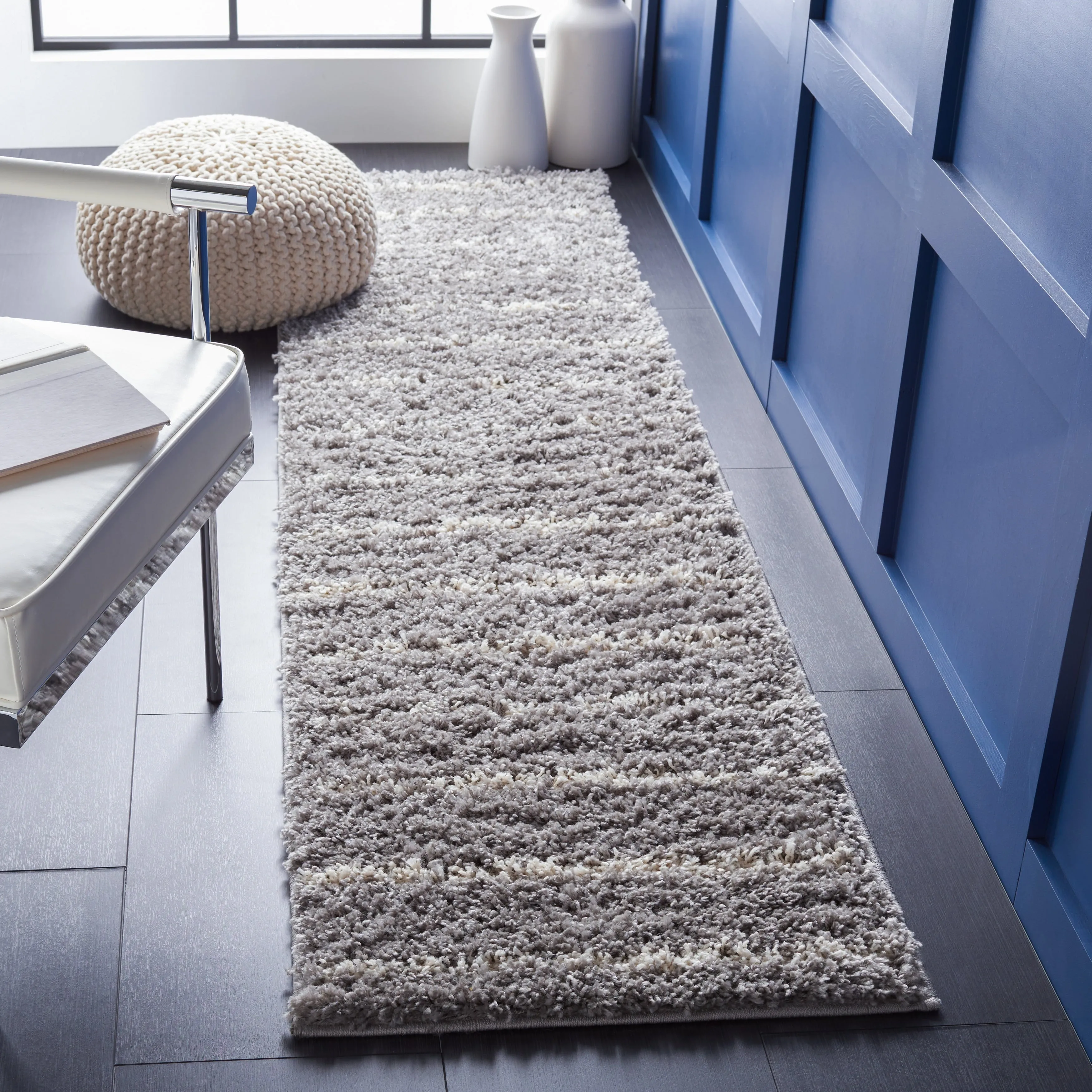 SAFAVIEH Venus Shag Zoea 1.75-inch Thick Rug