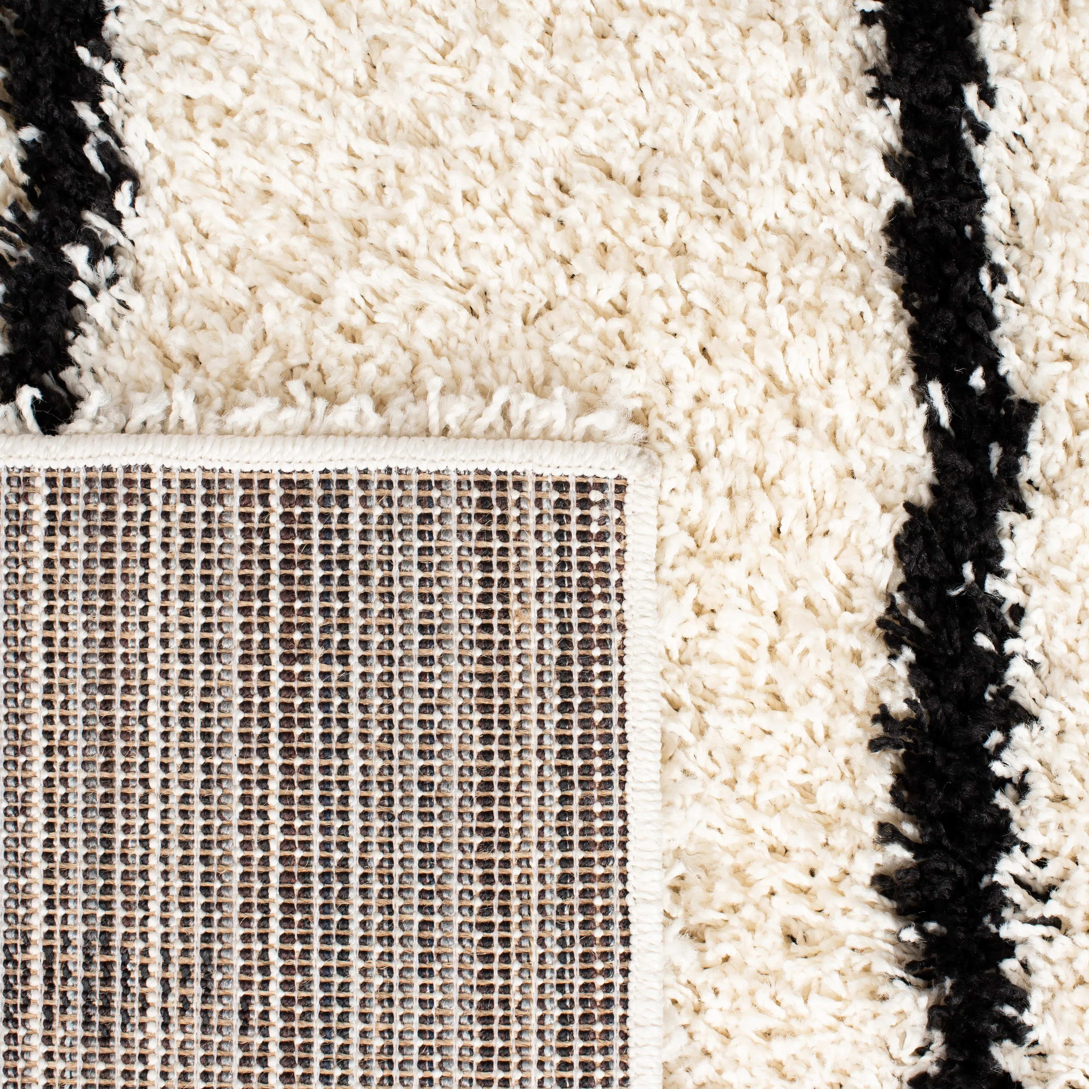 SAFAVIEH Venus Shag Zoea 1.75-inch Thick Rug