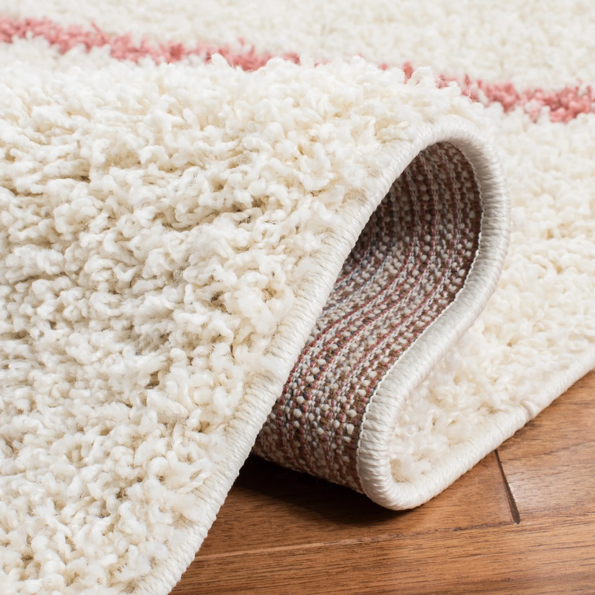 SAFAVIEH Venus Shag Zoea 1.75-inch Thick Rug