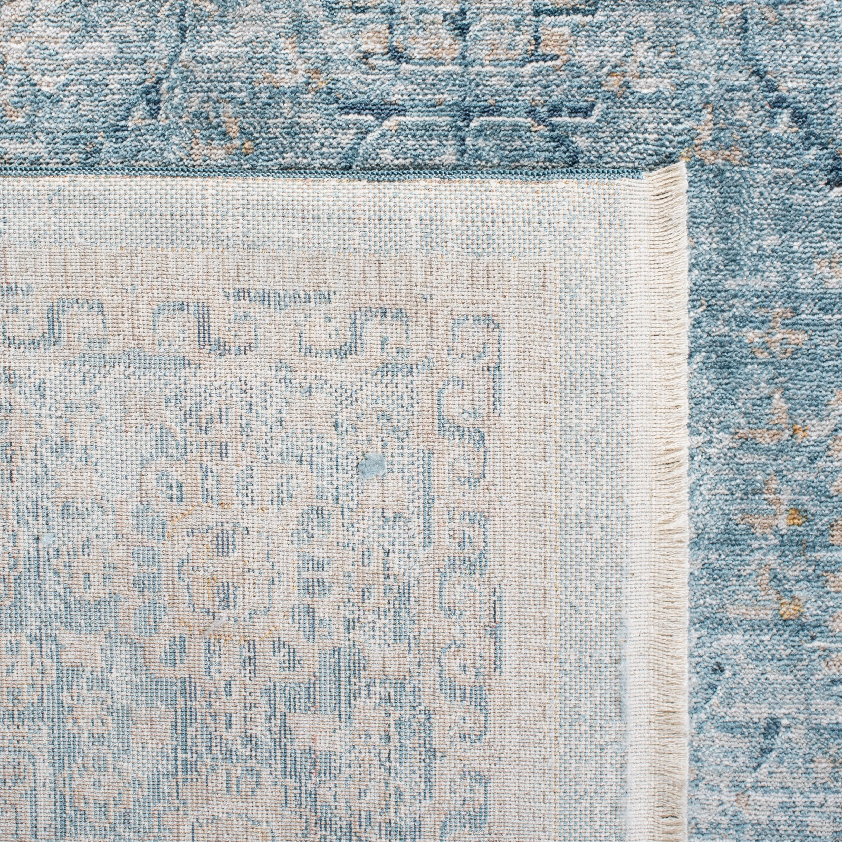 SAFAVIEH Victoria Almeda Traditional Oriental Rug