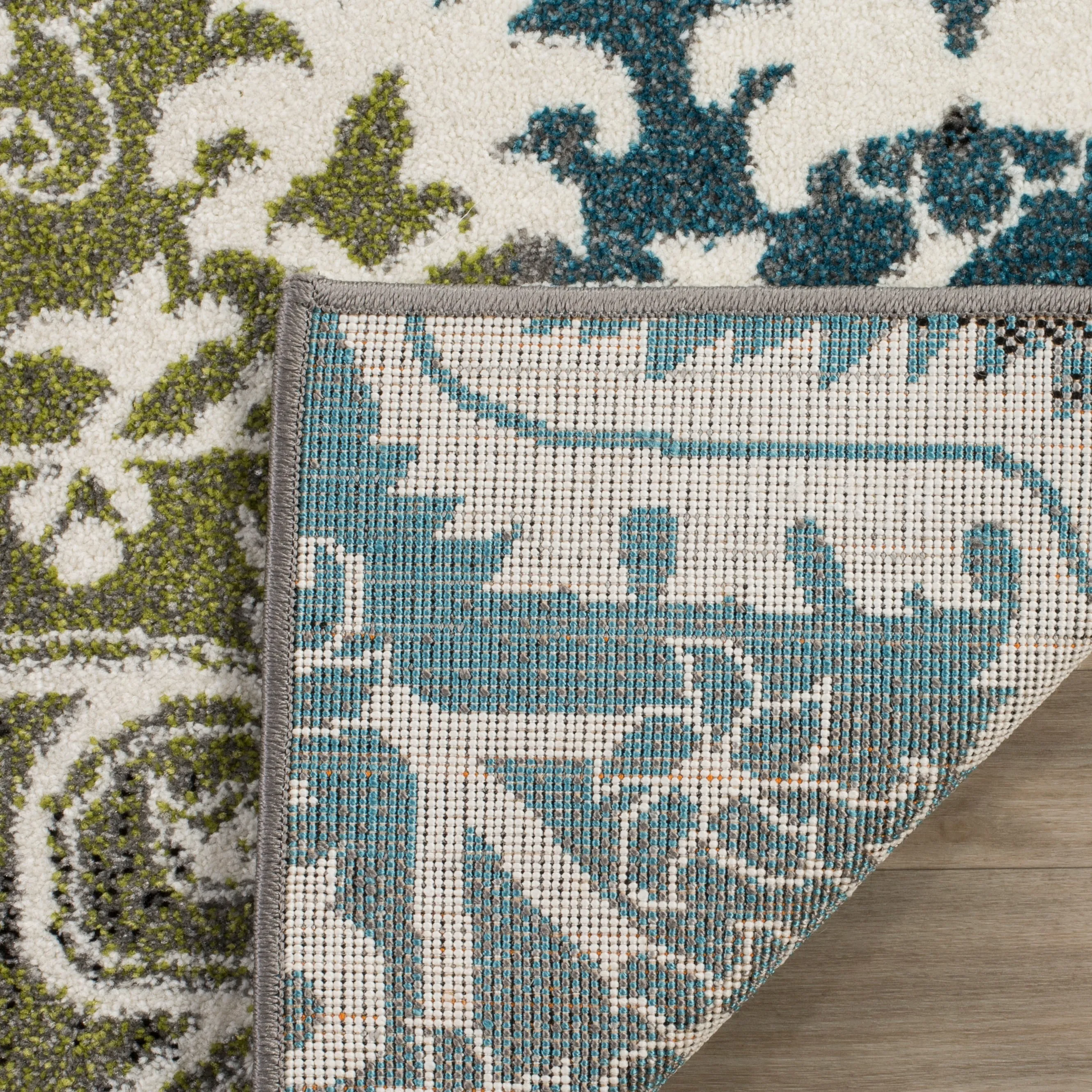 SAFAVIEH Watercolor Alani Modern Abstract Medallion Rug