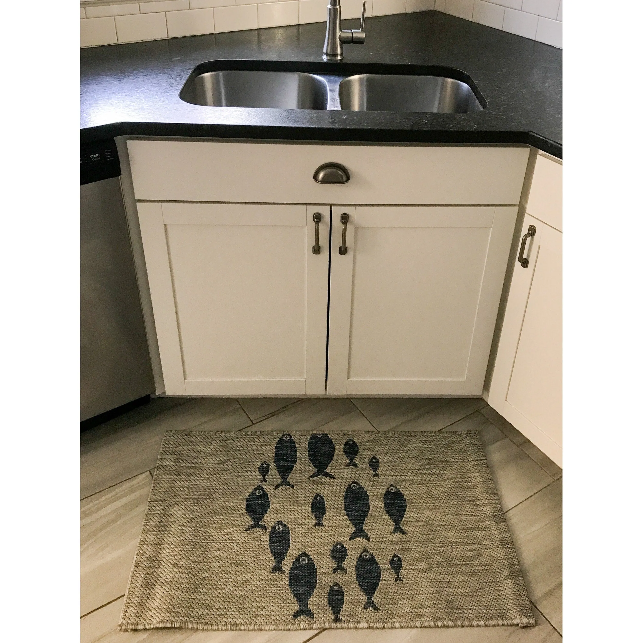 Sevita Aquatic Fish Indoor/Outdoor Rug