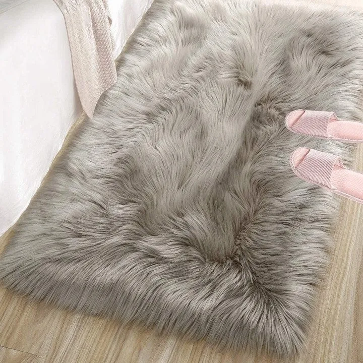 Shaggy Faux Fur Sheepskin Area Rug Super Soft Home Decor Carpet