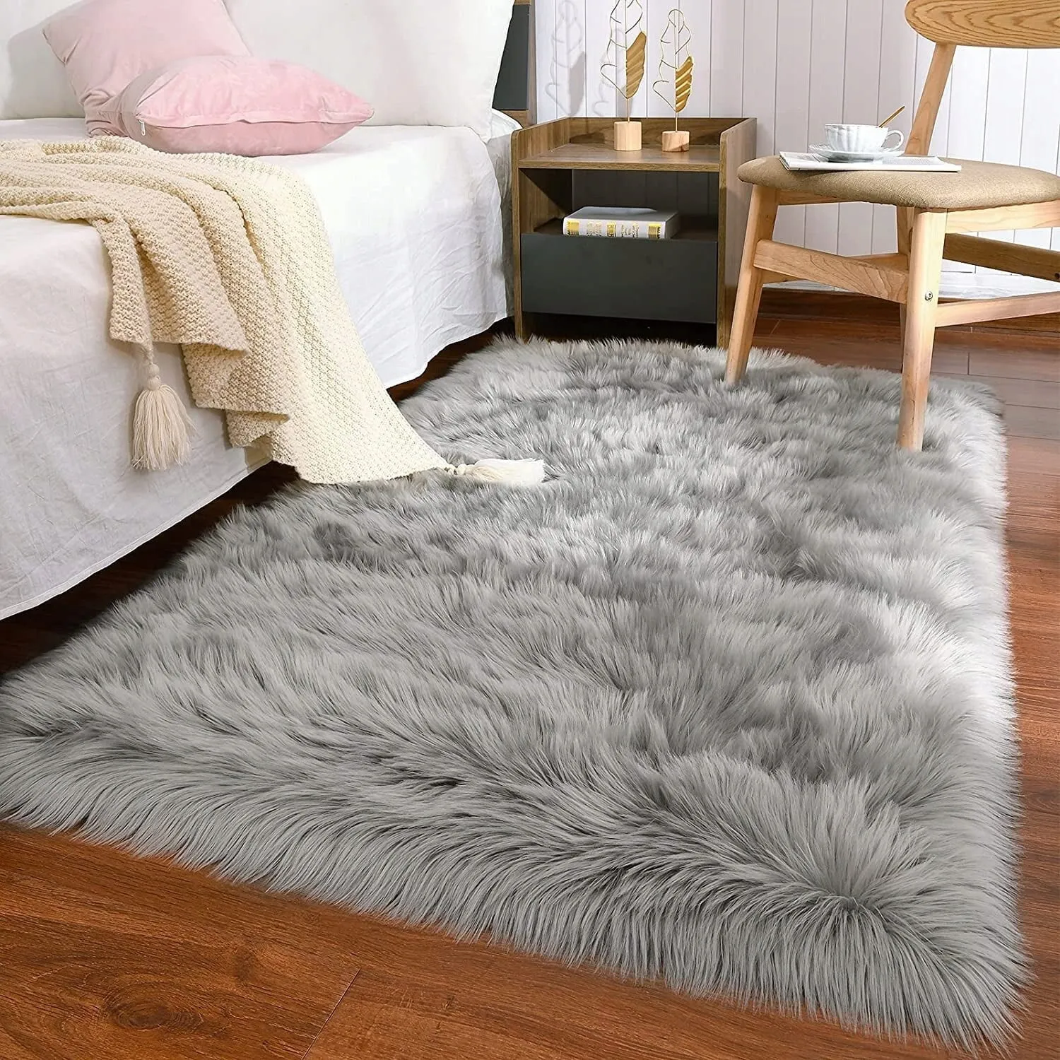 Shaggy Faux Fur Sheepskin Area Rug Super Soft Home Decor Carpet
