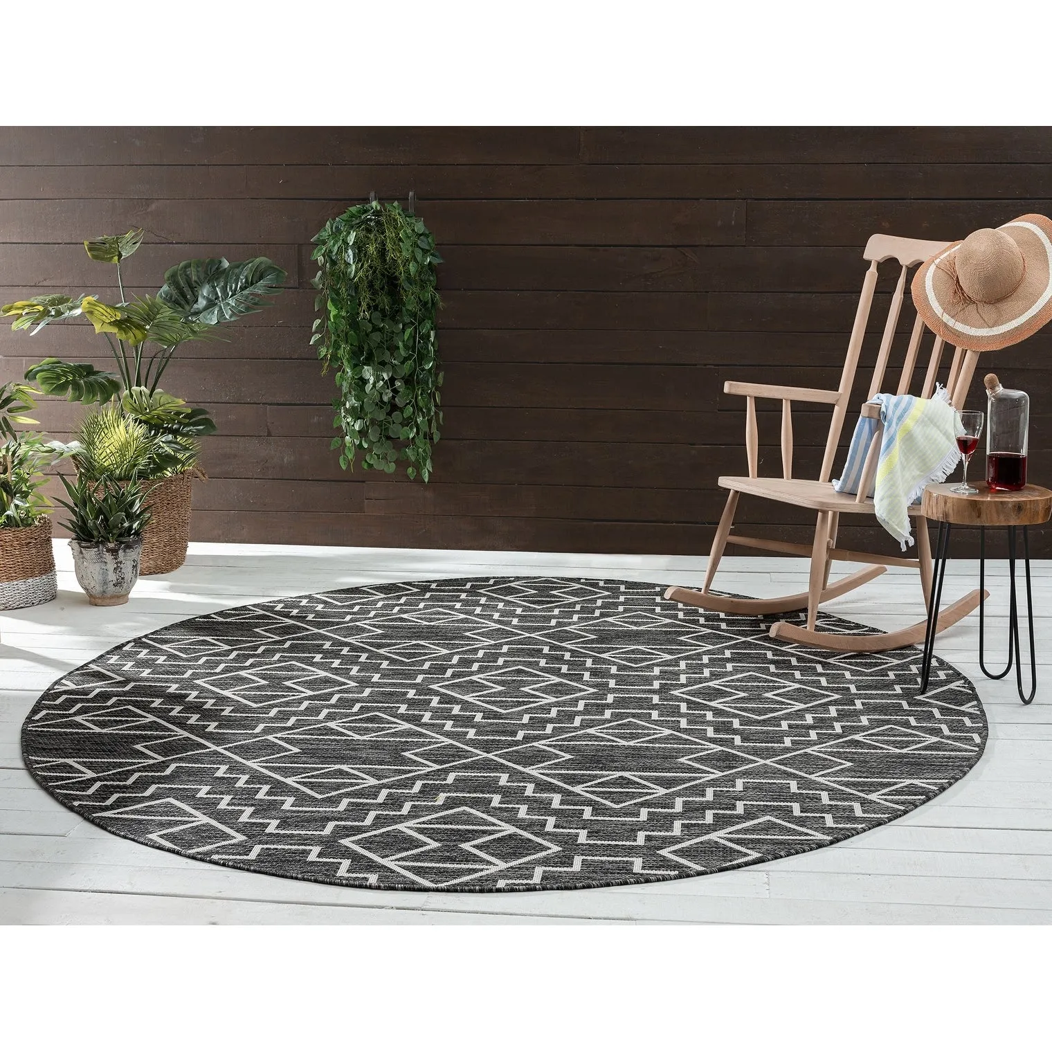 Soleri Charcoal Machine-Made Indoor/Outdoor Flatweave Area Rug