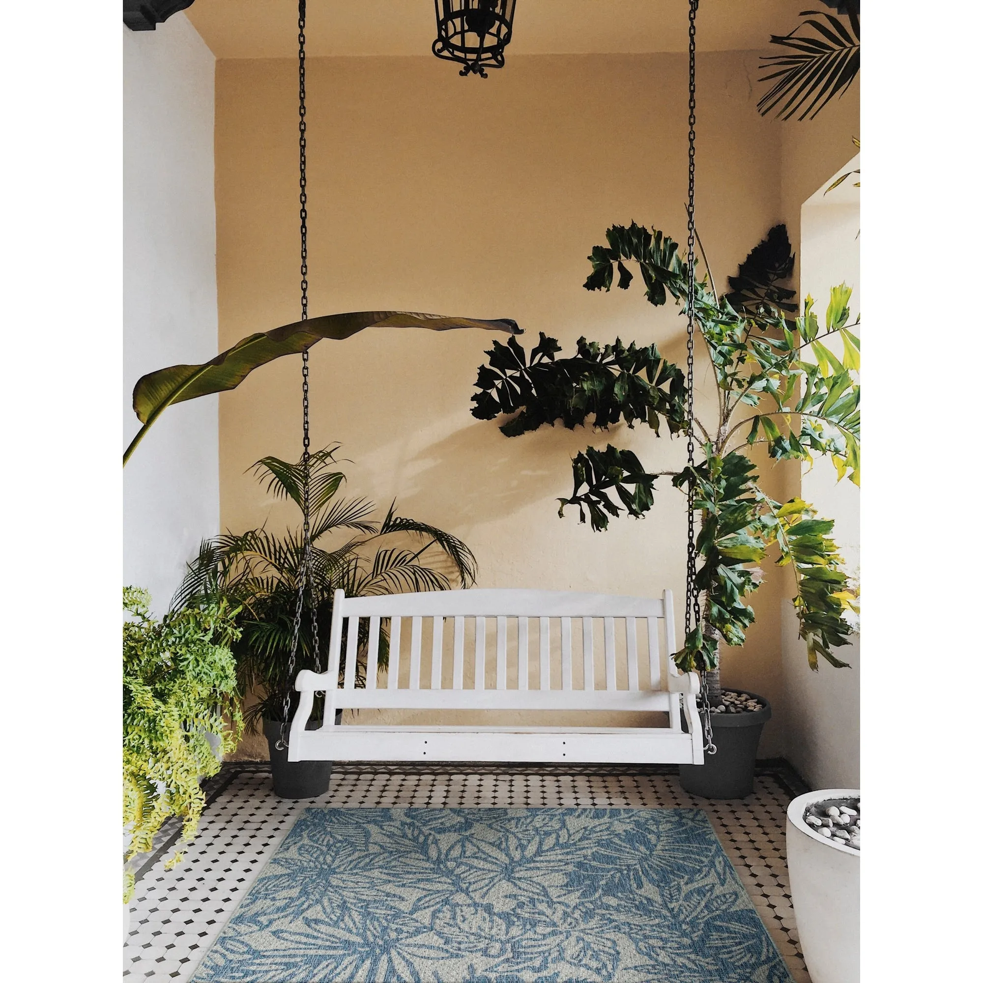 Soleri Navy Machine-Made Indoor/Outdoor Flatweave Area Rug