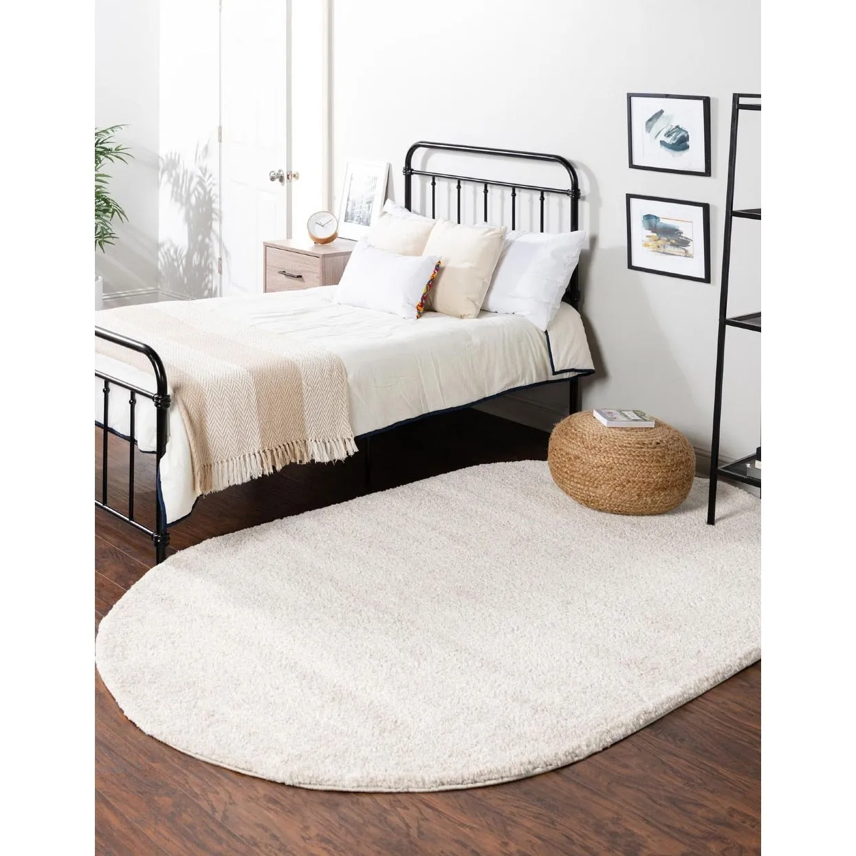 Solid/Striped Zoit Collection Area Rug