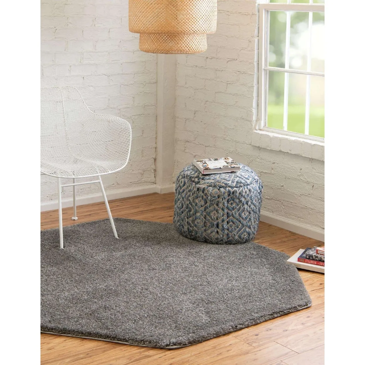 Solid/Striped Zoit Collection Area Rug