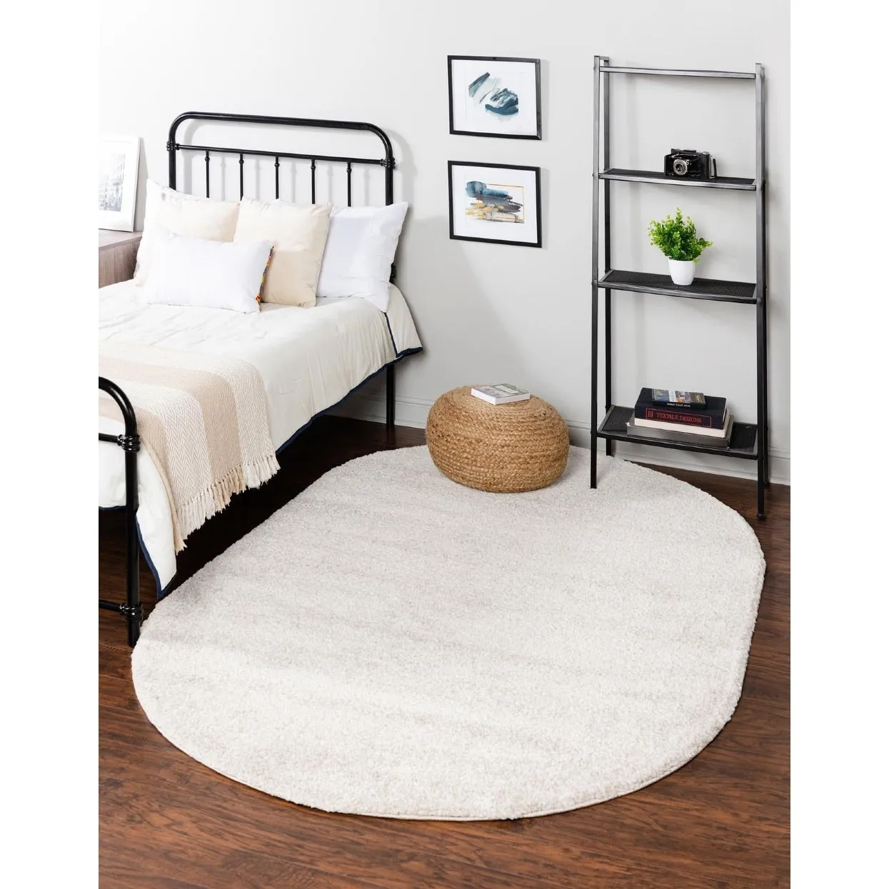 Solid/Striped Zoit Collection Area Rug