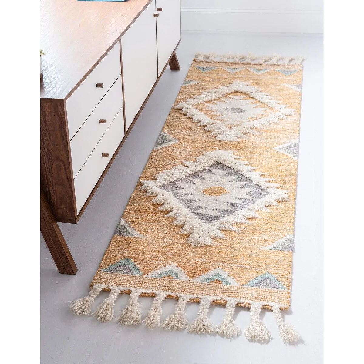 Southwestern/Lodge Izhobert Collection Area Rug