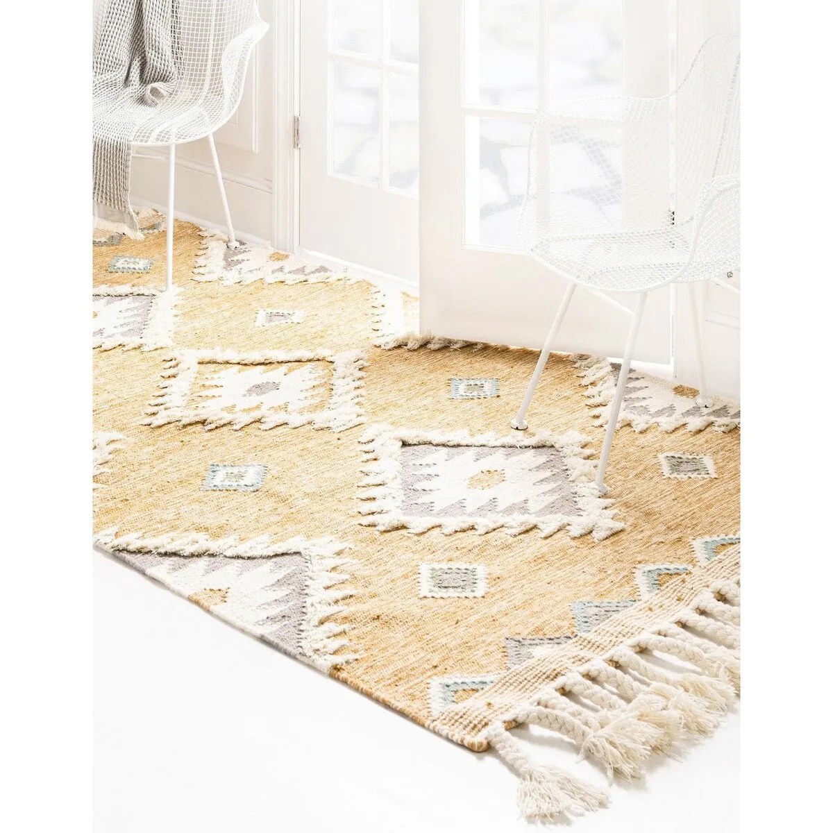 Southwestern/Lodge Izhobert Collection Area Rug