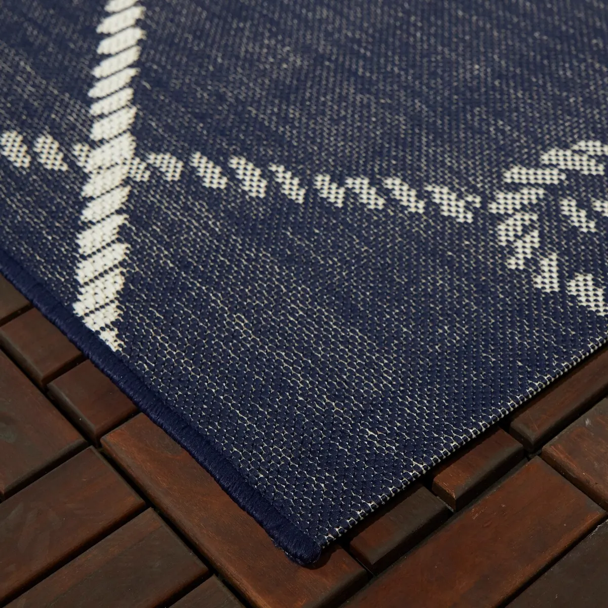 Spence Nautical Trellis Indoor/Outdoor Area Rug