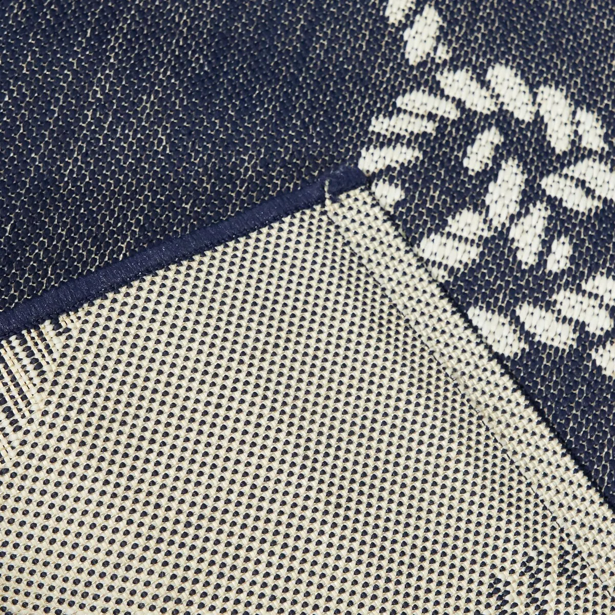 Spence Nautical Trellis Indoor/Outdoor Area Rug