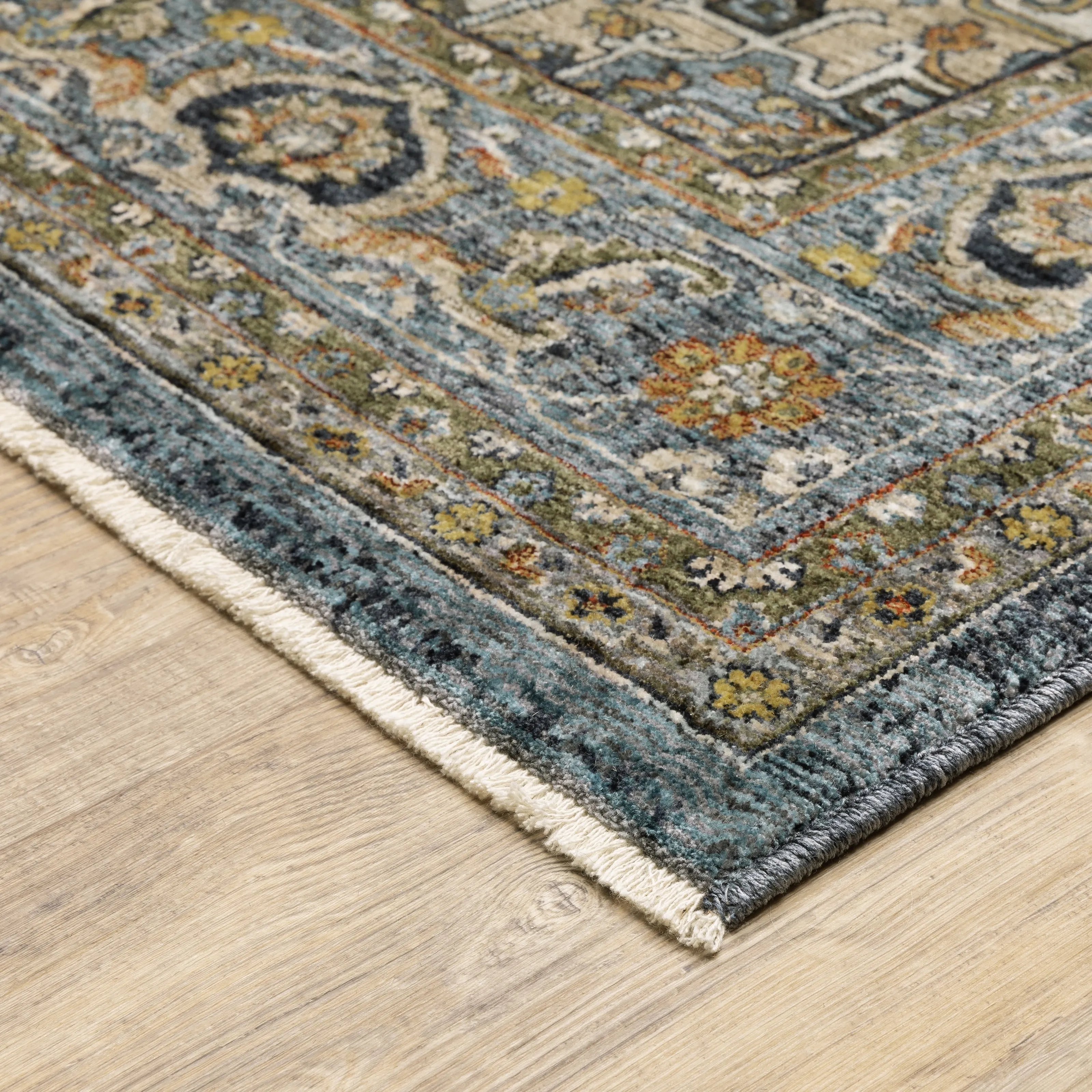 Style Haven Amelie Persian Medallion Indoor Area Rug