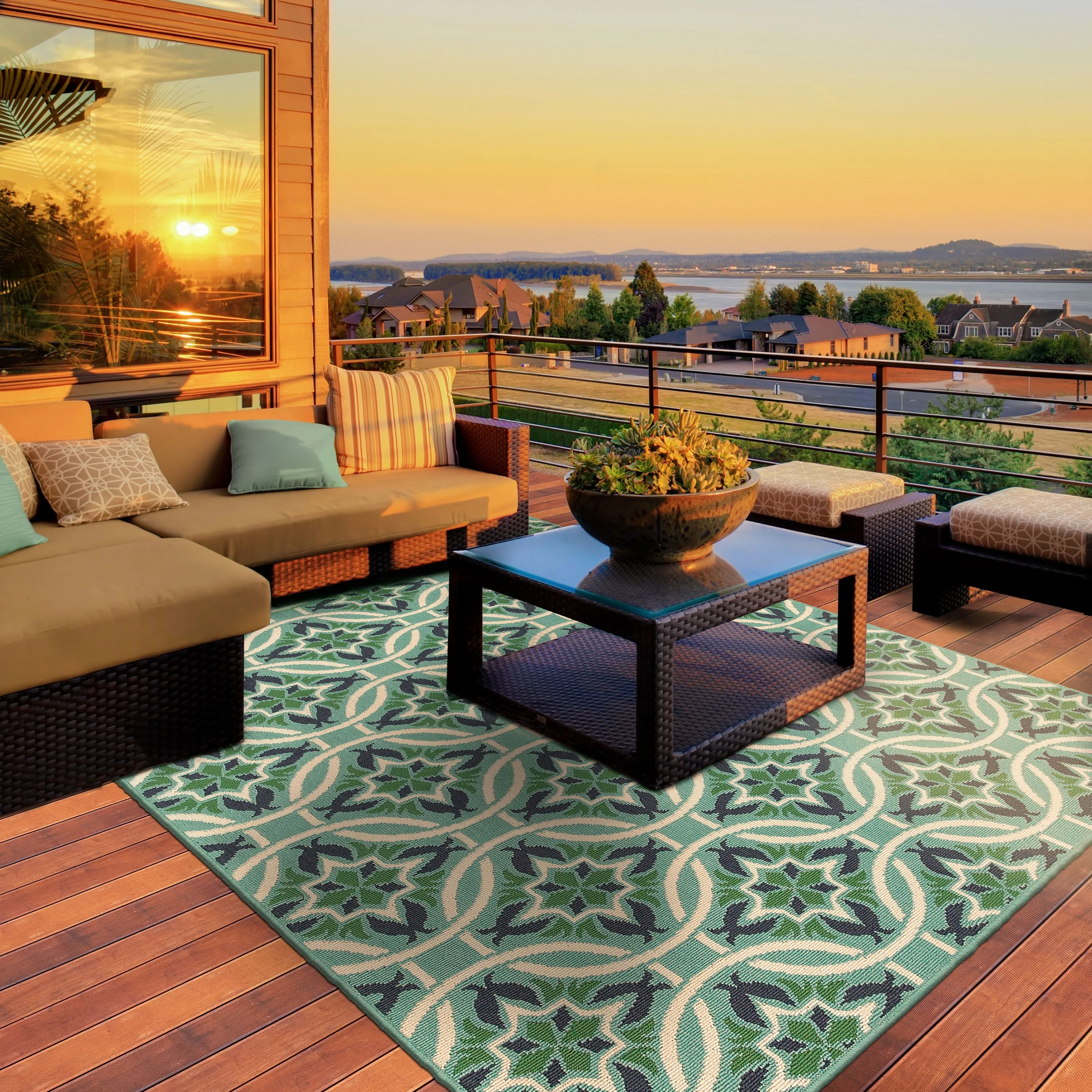 Style Haven Martinque Floral Indoor-Outdoor Blue/ Green Area Rug