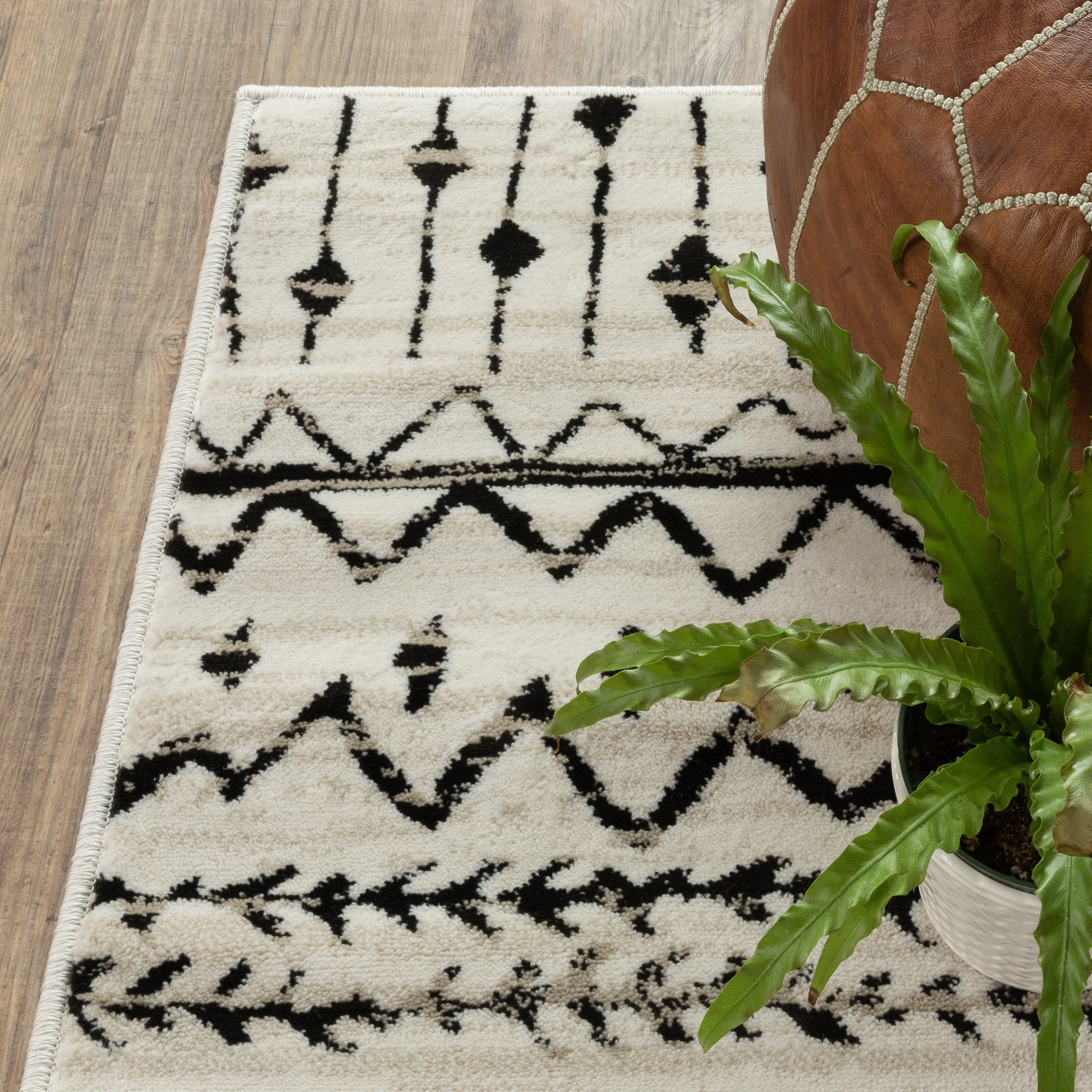 Style Haven Prescott Tribal Etchings Area Rug