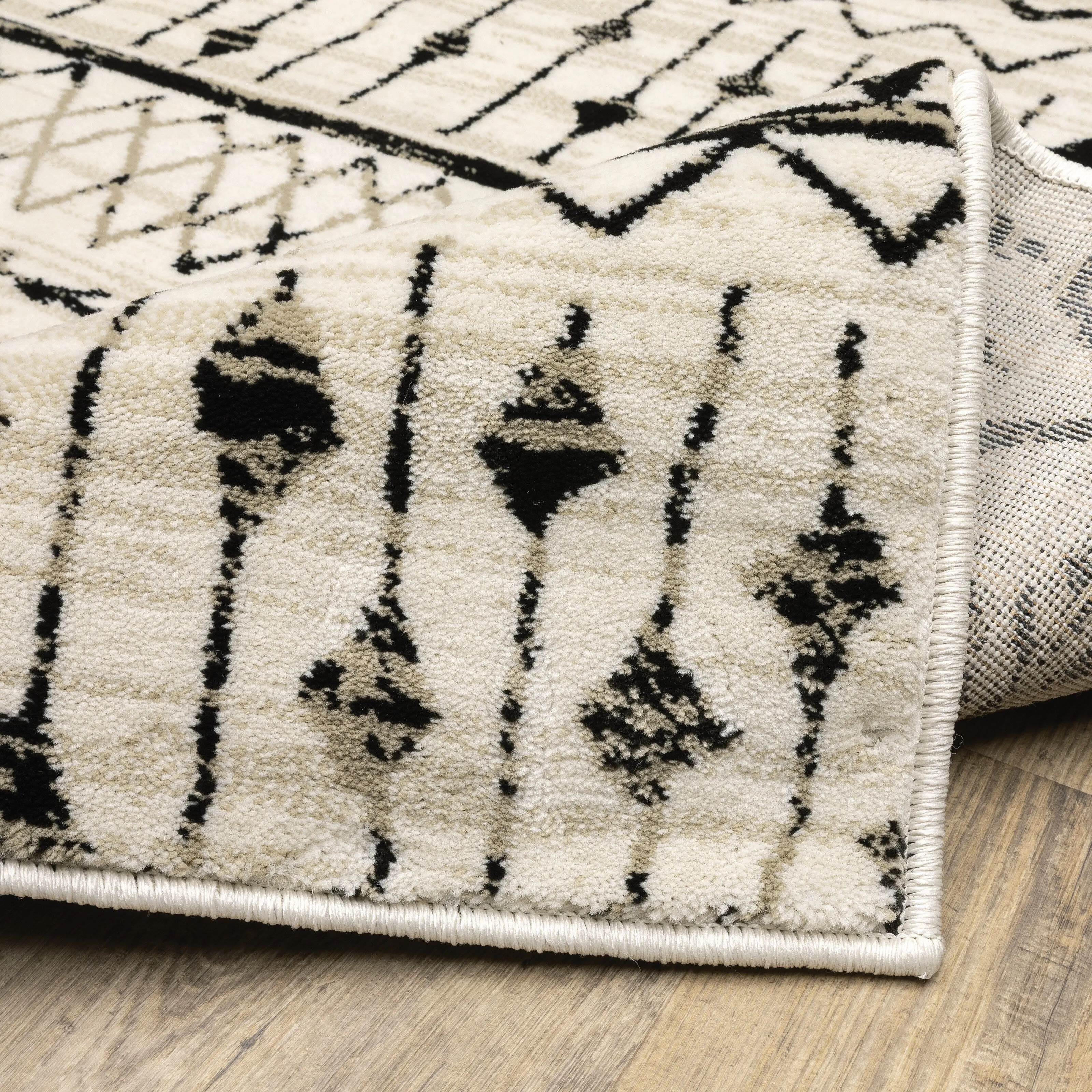 Style Haven Prescott Tribal Etchings Area Rug