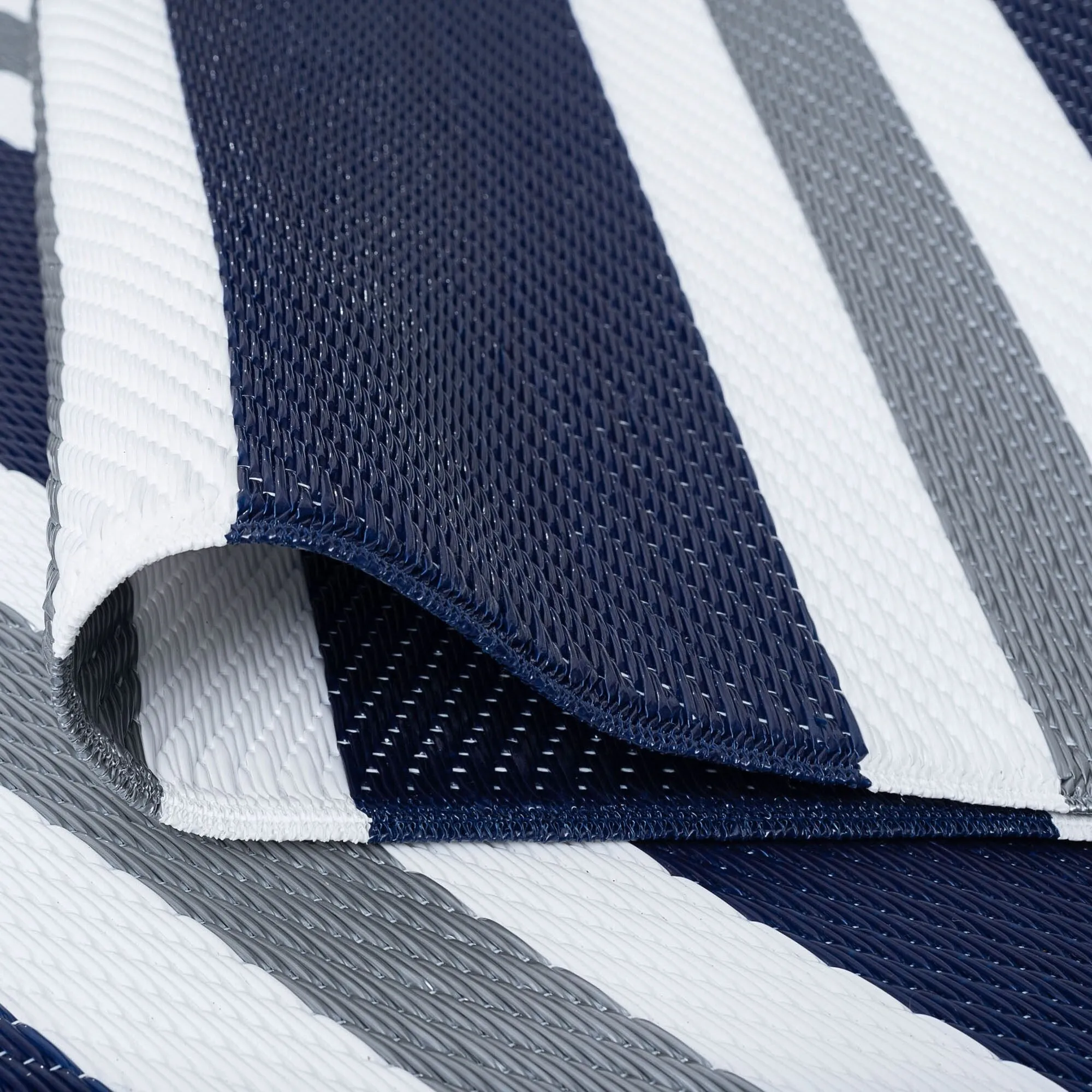 Sundown Beach Stripe Indoor/Outdoor Area Rug