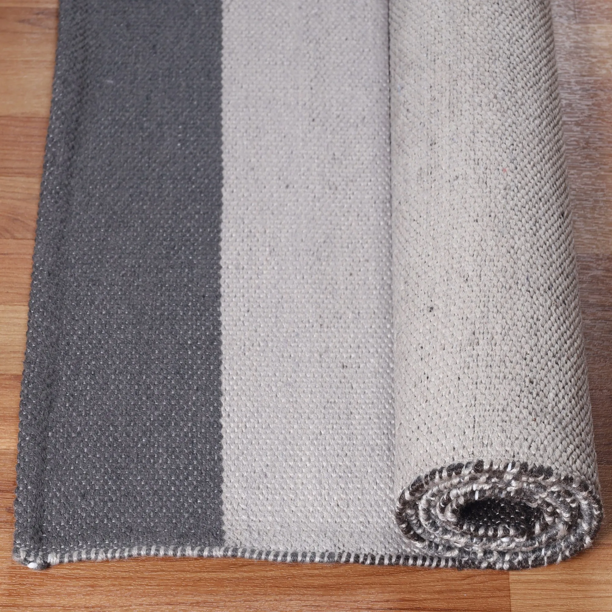 Superior Modern Stripes Indoor/ Outdoor Area Rug