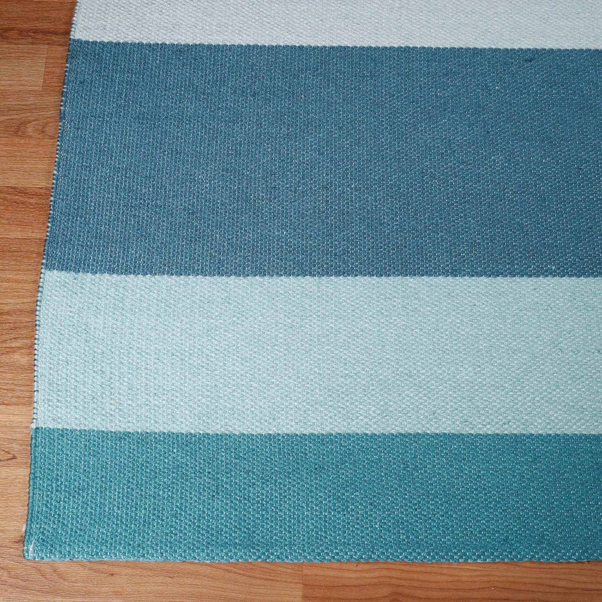 Superior Modern Stripes Indoor/ Outdoor Area Rug