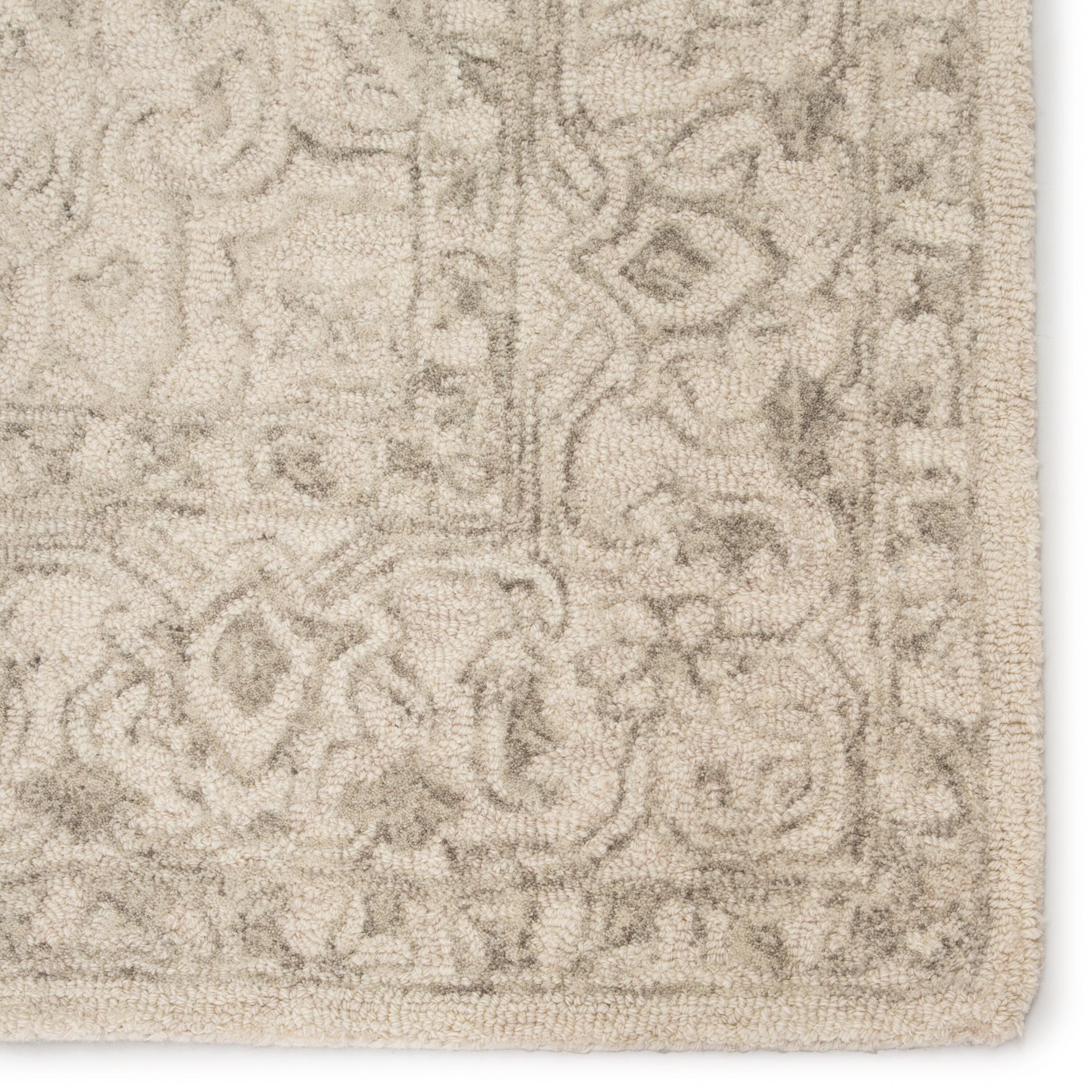 The Gray Barn Oigh Valley Handmade Medallion Light Grey and Cream Area Rug
