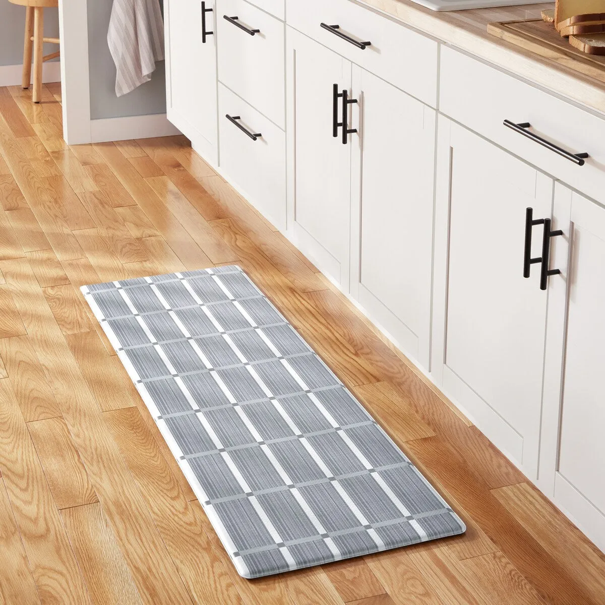 TOWN & COUNTRY BASICS Windowpane Plaid Anti Fatigue Kitchen Mat Non-Slip Backing