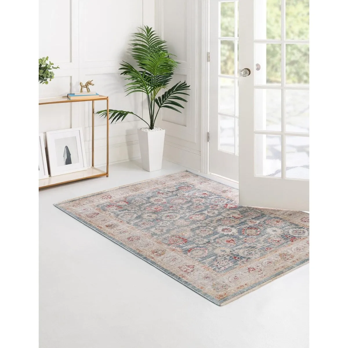 Traditional Falmouth Collection Area Rug