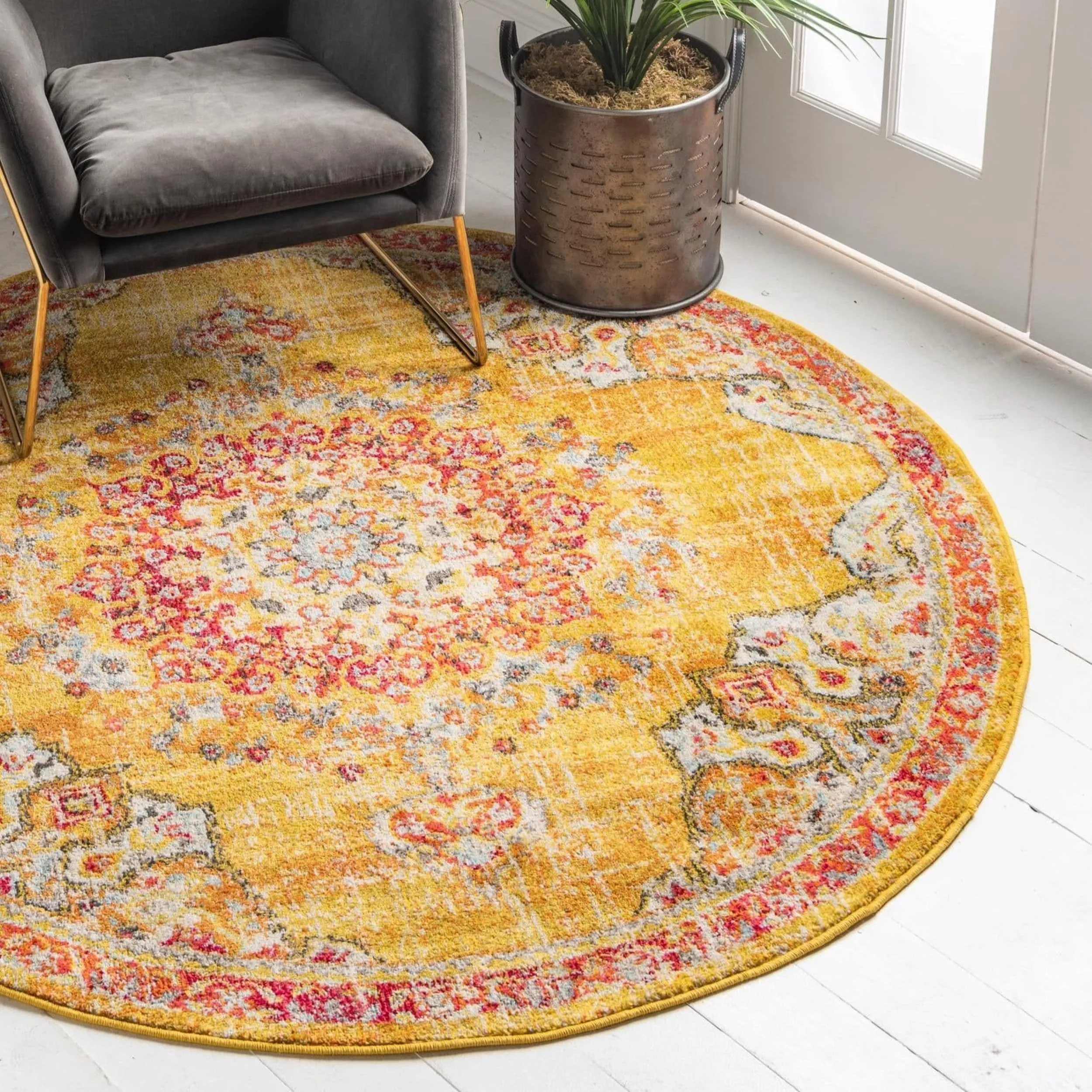 Traditional Koakburg Collection Area Rug
