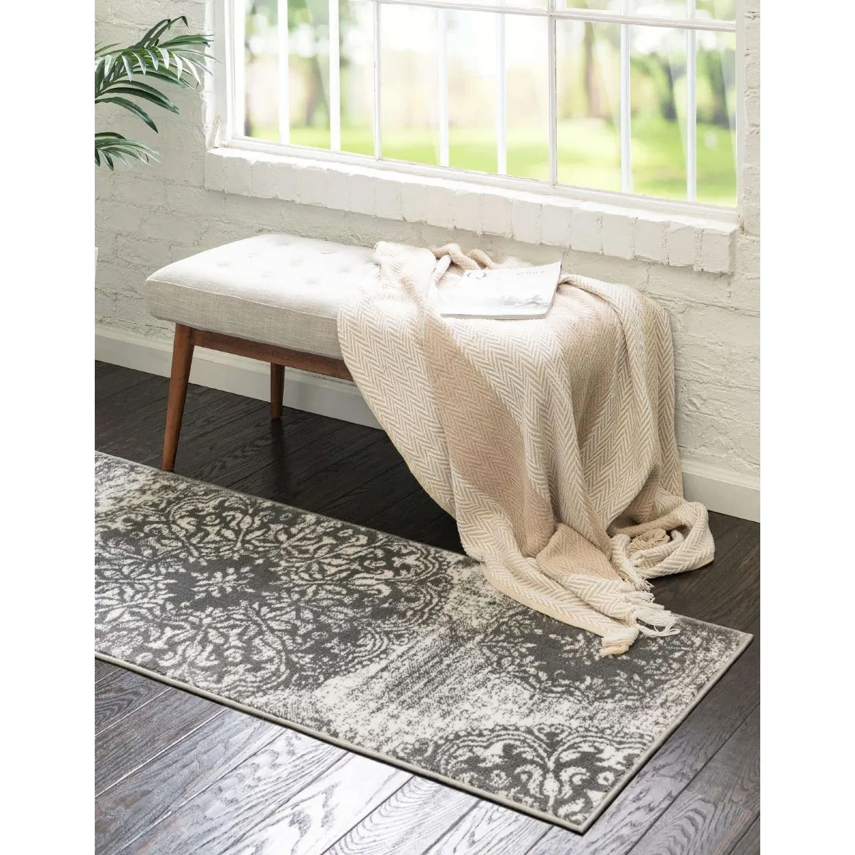 Transitional Fredo Collection Area Rug