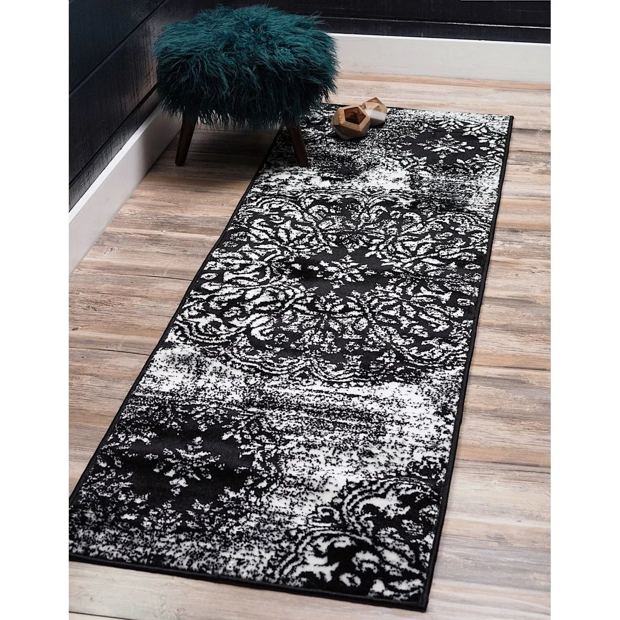 Transitional Fredo Collection Area Rug